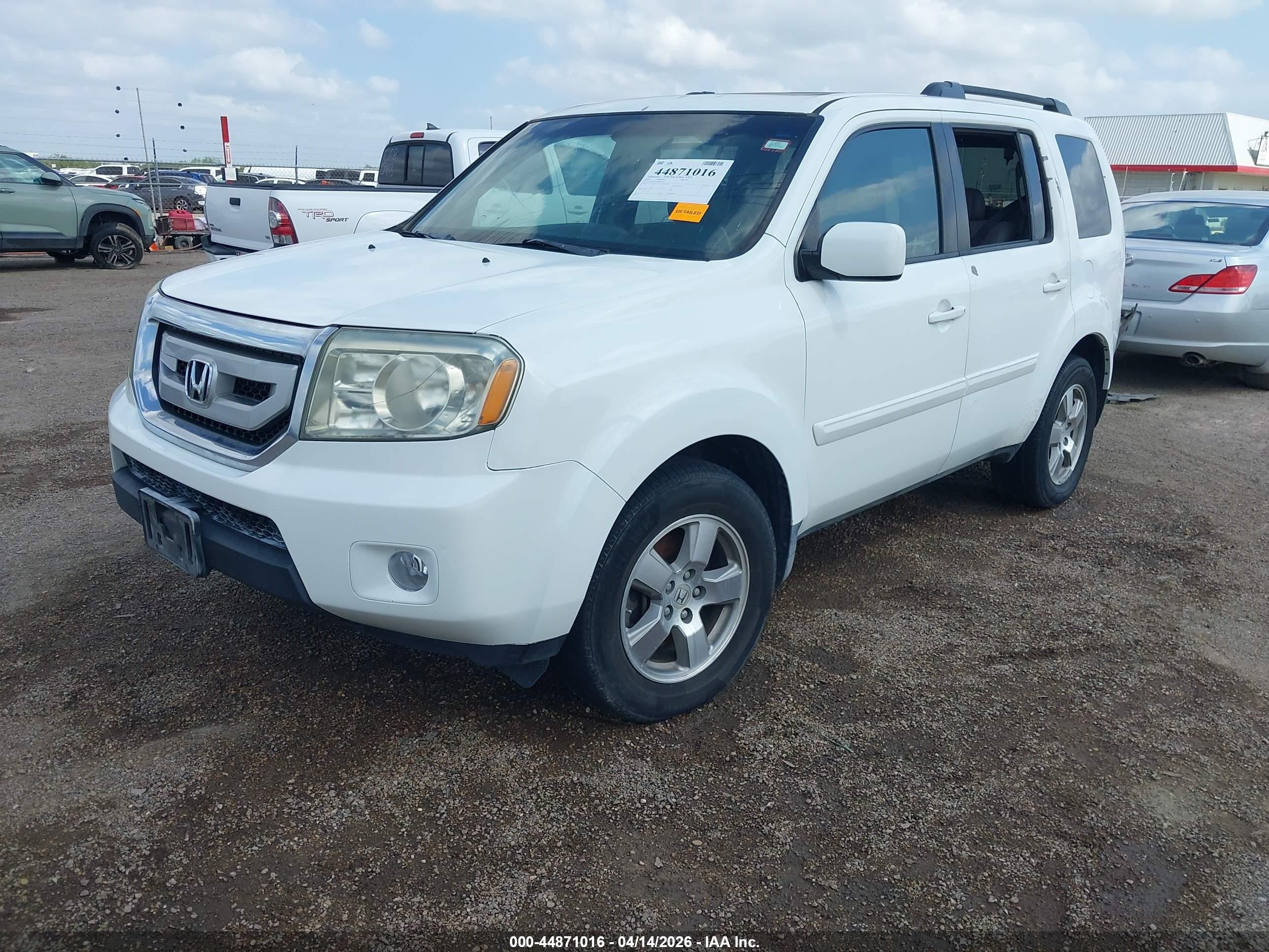 2011 Honda Pilot Ex-l White vin: 5FNYF3H63BB020095