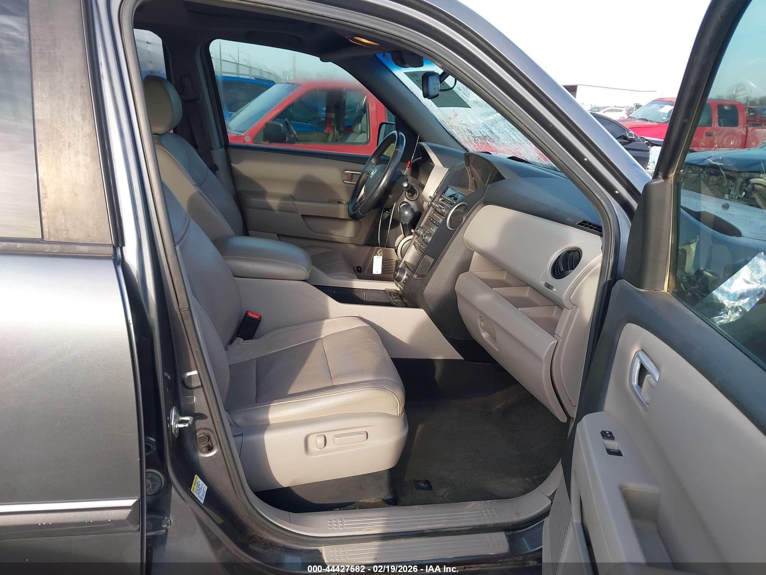 2013 Honda Pilot Ex-l Gray vin: 5FNYF3H63DB037014