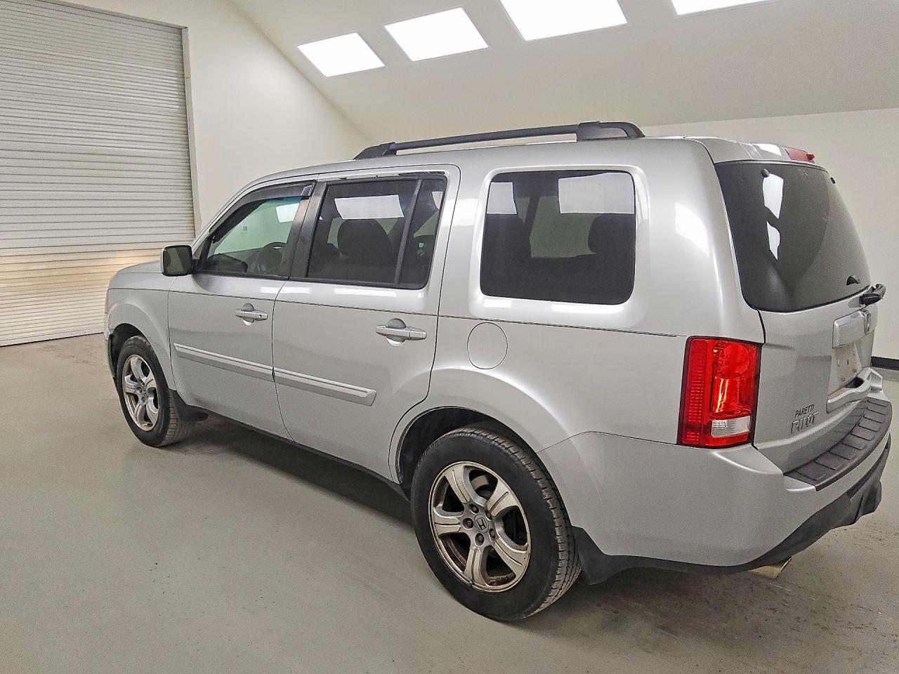 2014 Honda Pilot Exl Silver vin: 5FNYF3H64EB005190