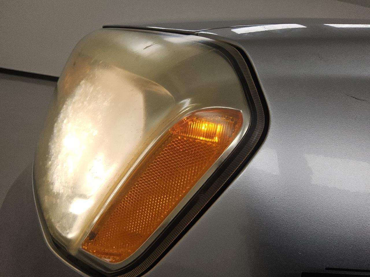 2014 Honda Pilot Exl Silver vin: 5FNYF3H64EB005190 Damage: Left Head Lamp, Faded, Acceptable
