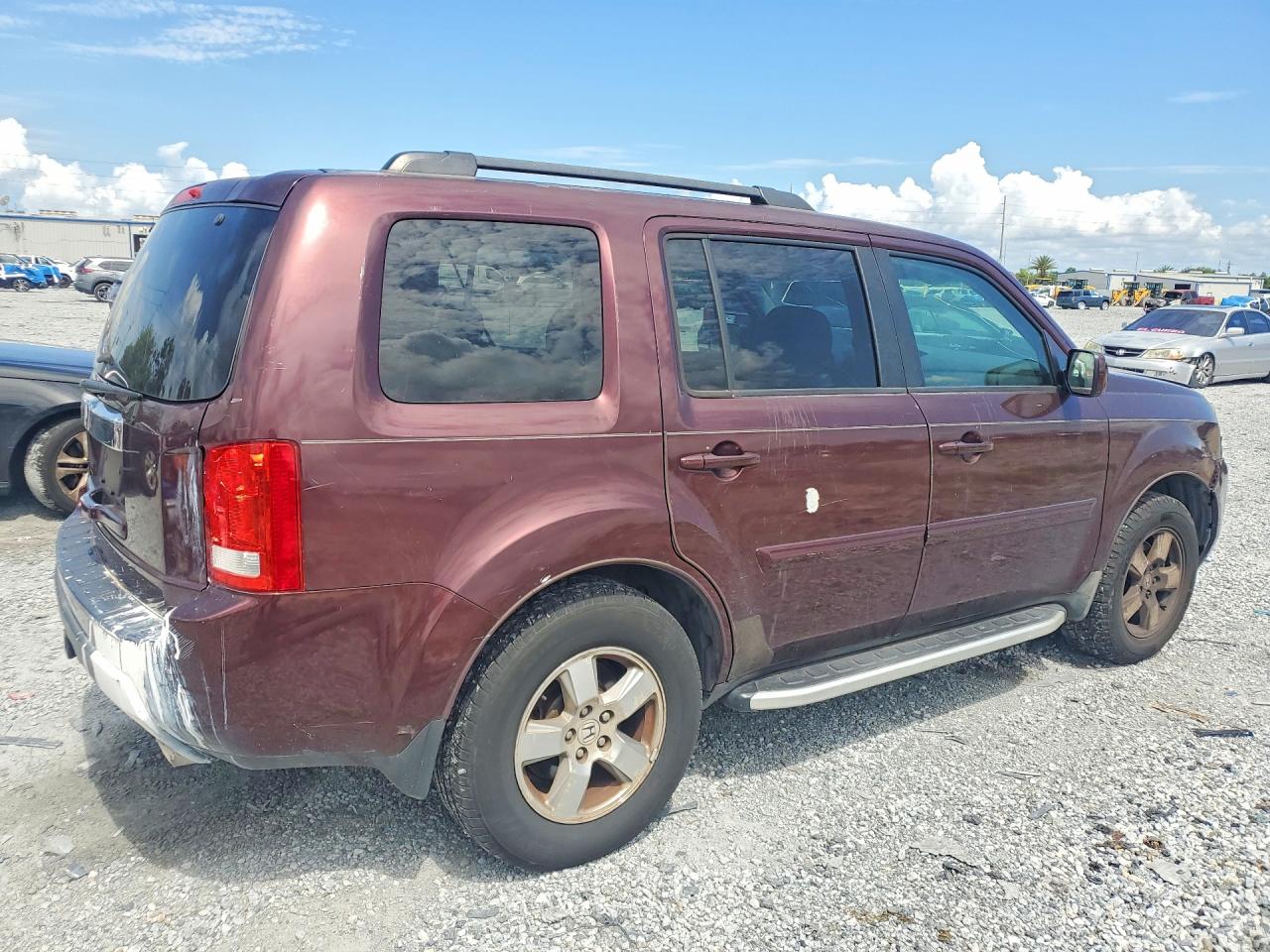 2011 Honda Pilot Exl Бордовый vin: 5FNYF3H65BB047606