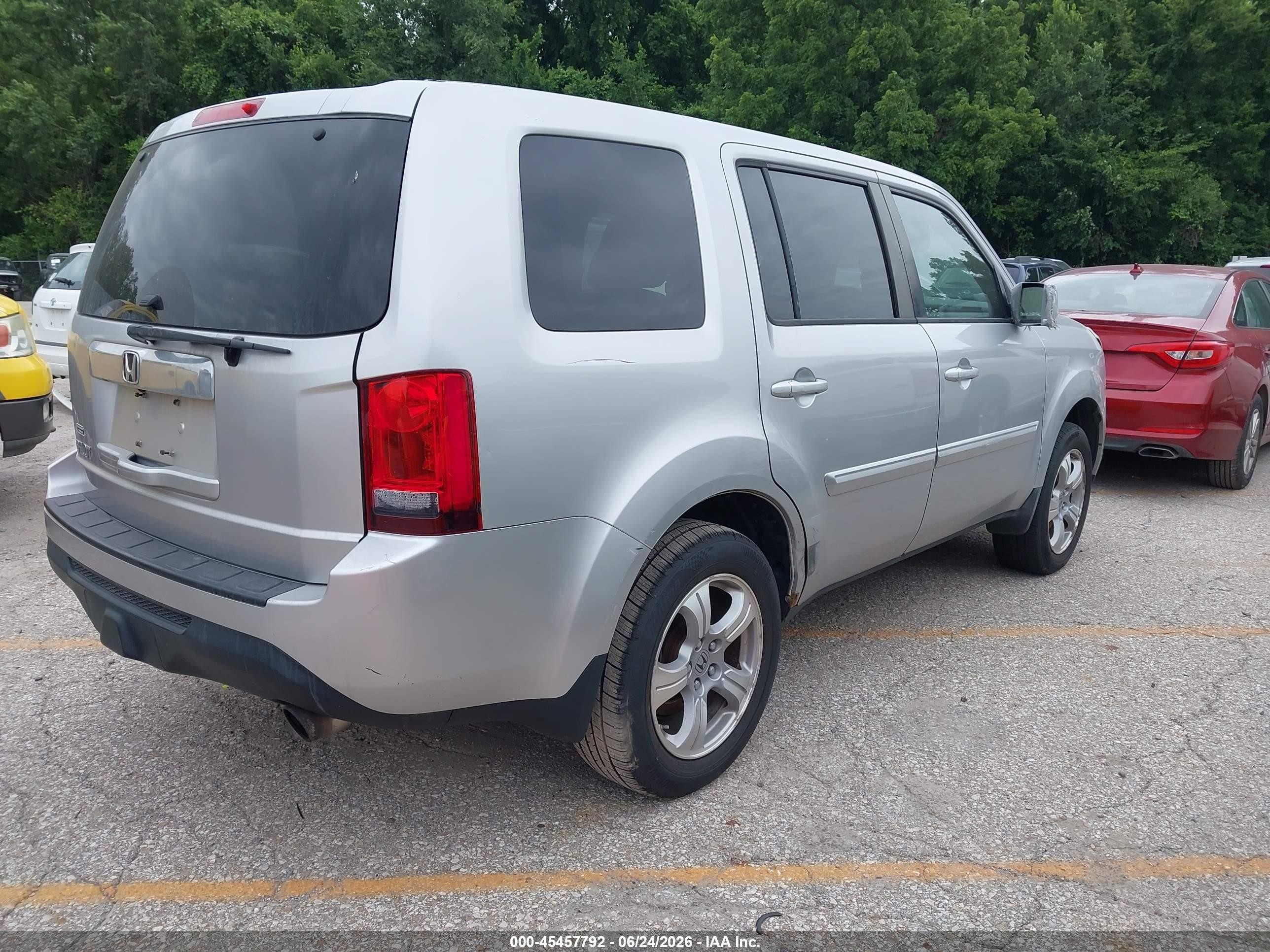 2013 Honda Pilot Ex-l Серебряный vin: 5FNYF3H65DB013670