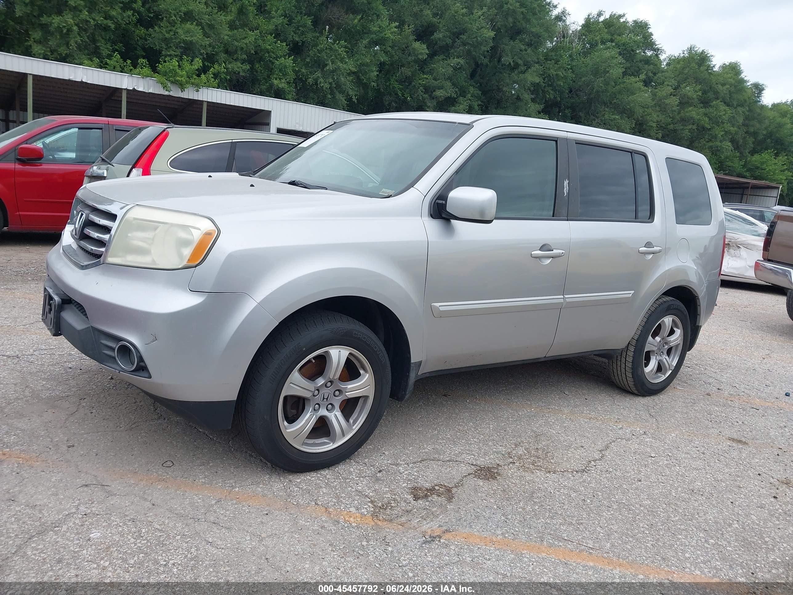2013 Honda Pilot Ex-l Серебряный vin: 5FNYF3H65DB013670