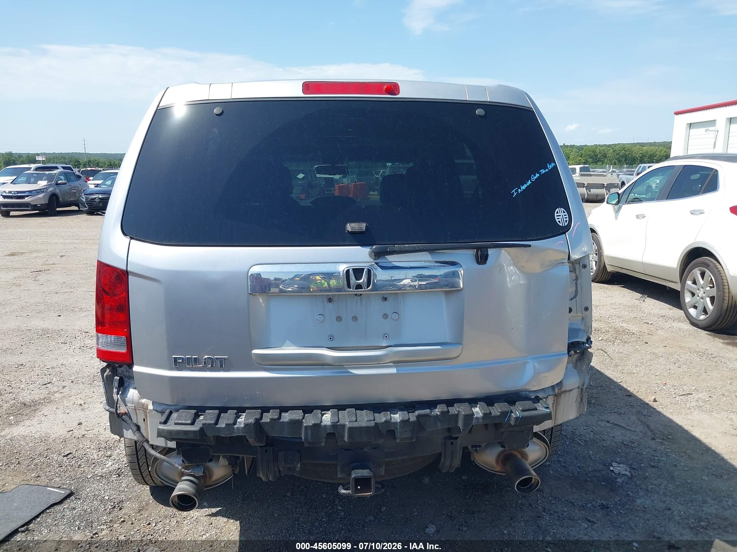 2014 Honda Pilot Ex-l Silver vin: 5FNYF3H65EB021852