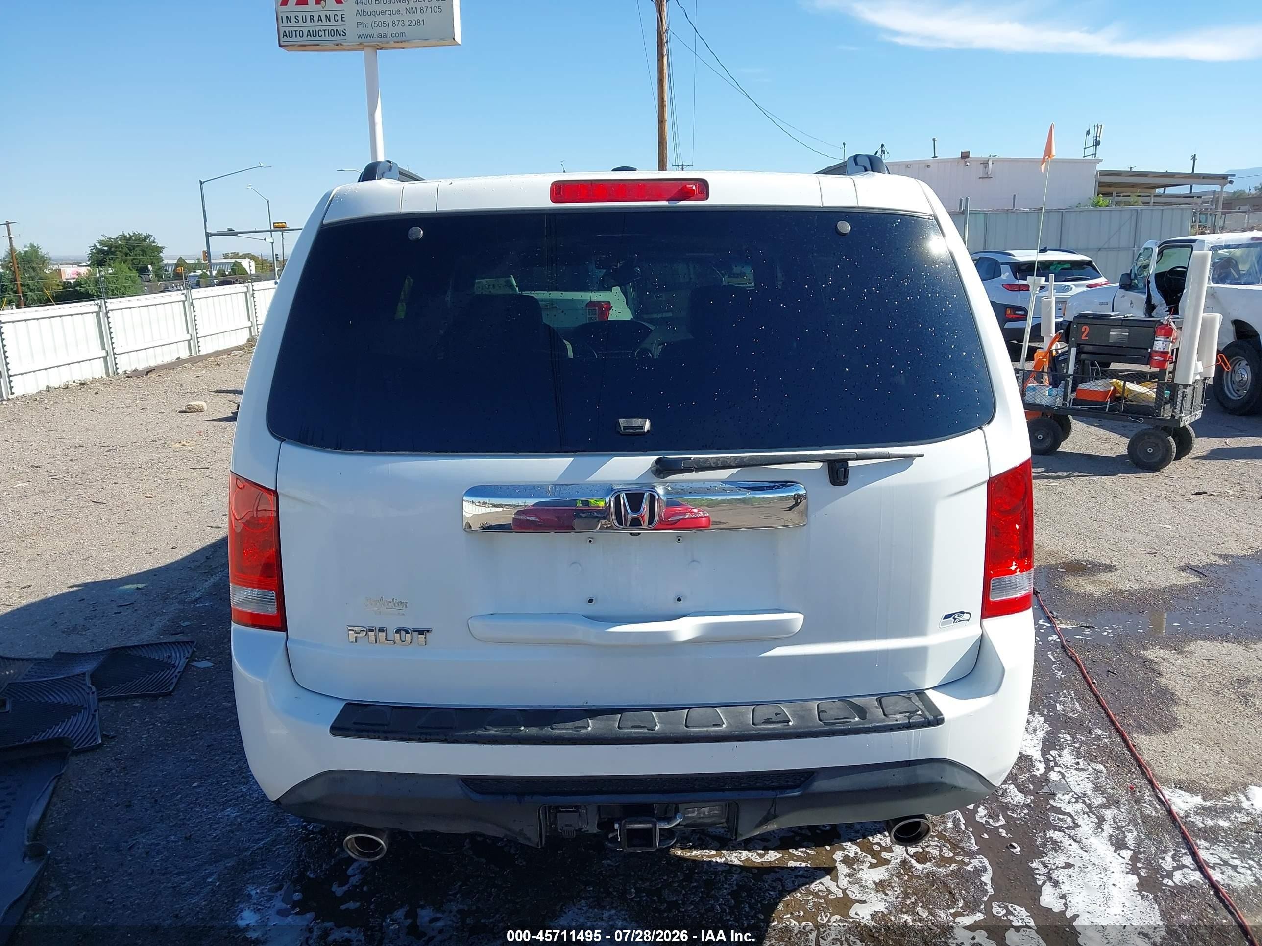 2013 Honda Pilot Ex-l White vin: 5FNYF3H68DB006230
