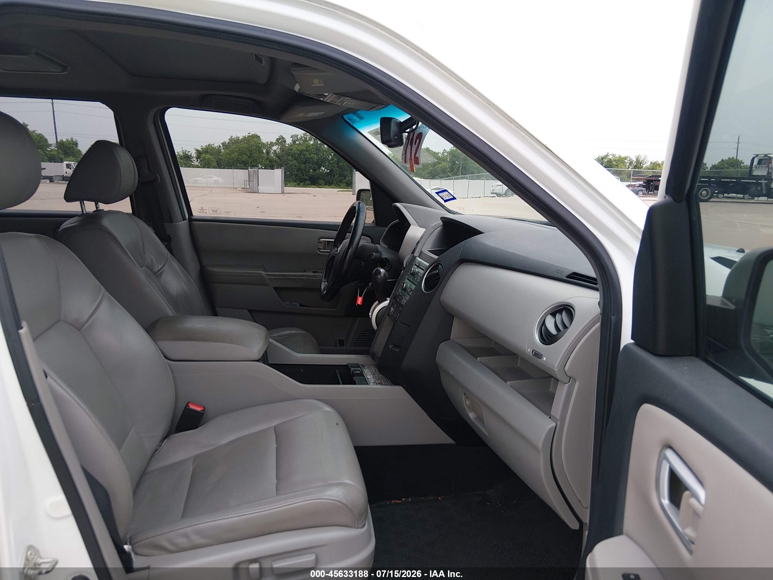 2011 Honda Pilot Ex-l White vin: 5FNYF3H69BB046300