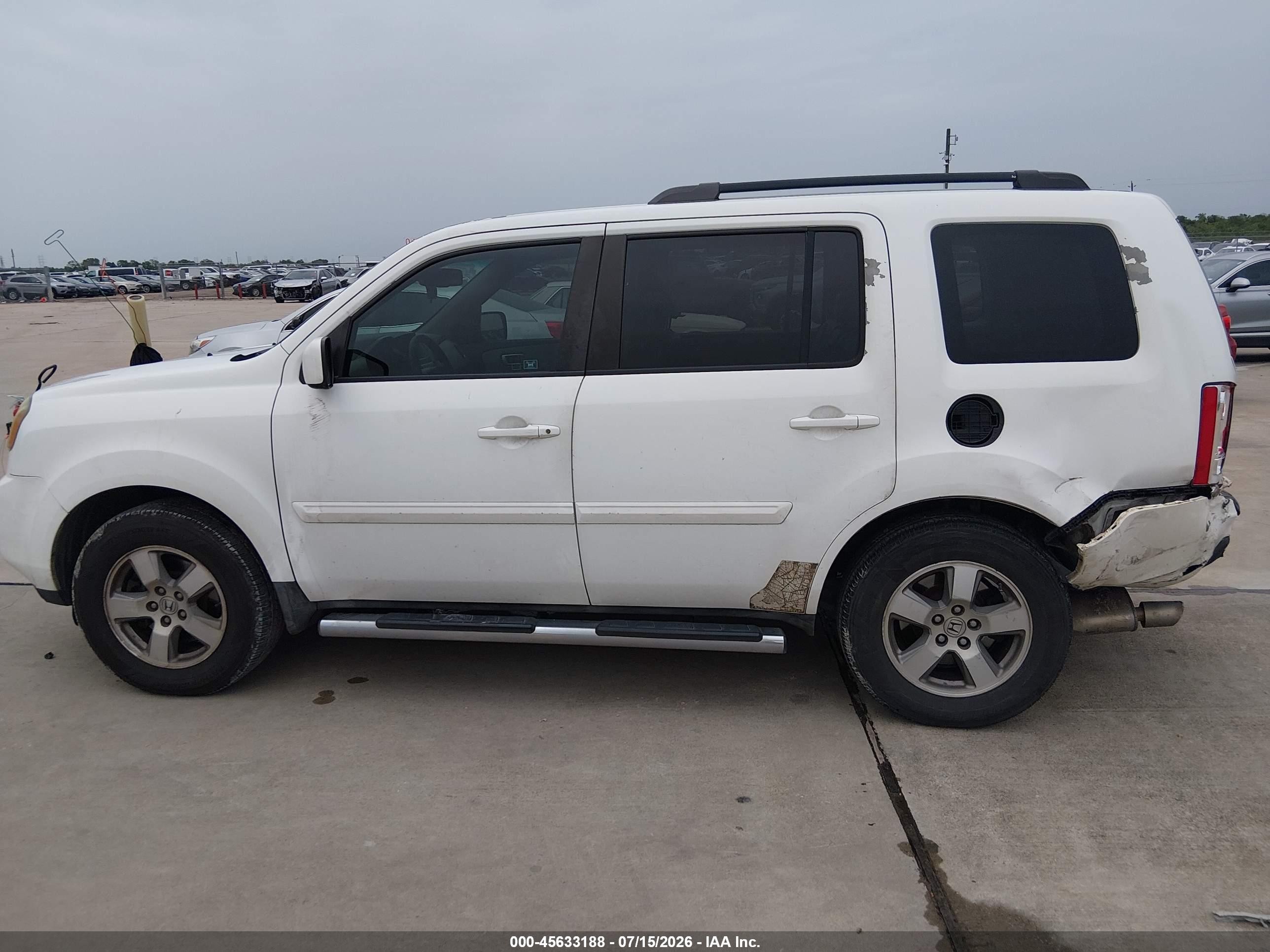 2011 Honda Pilot Ex-l White vin: 5FNYF3H69BB046300