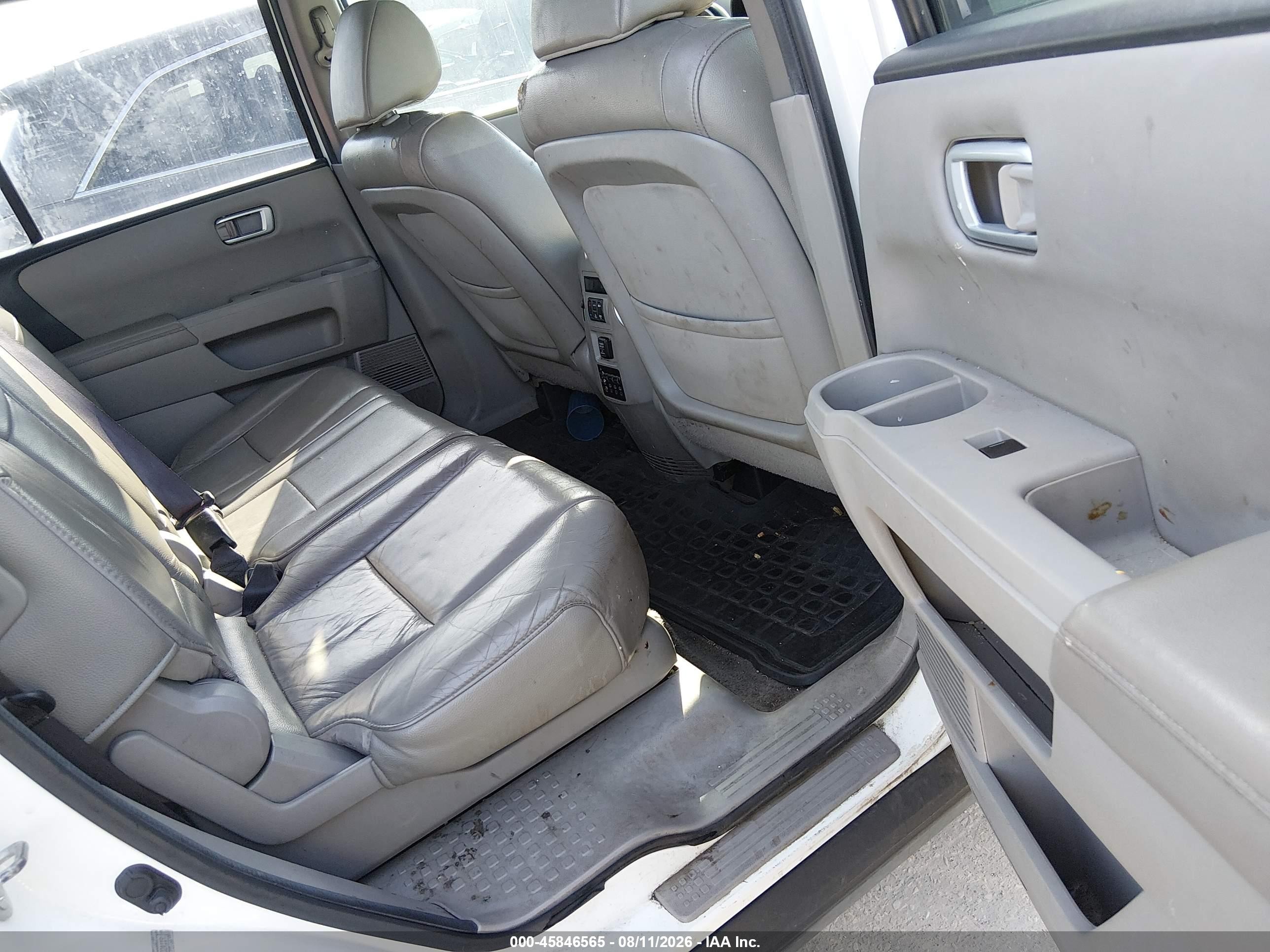 2012 Honda Pilot Ex-l White vin: 5FNYF3H69CB024119
