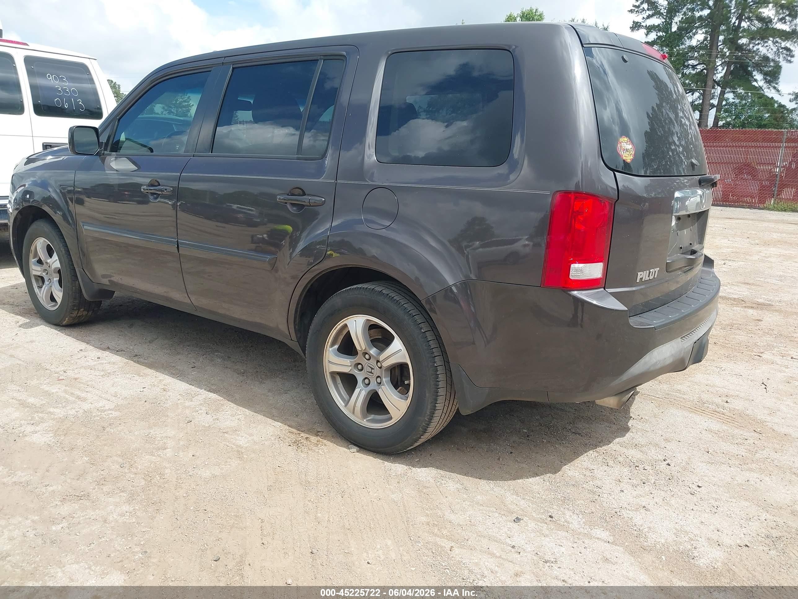 2013 Honda Pilot Ex-l Gray vin: 5FNYF3H69DB022467