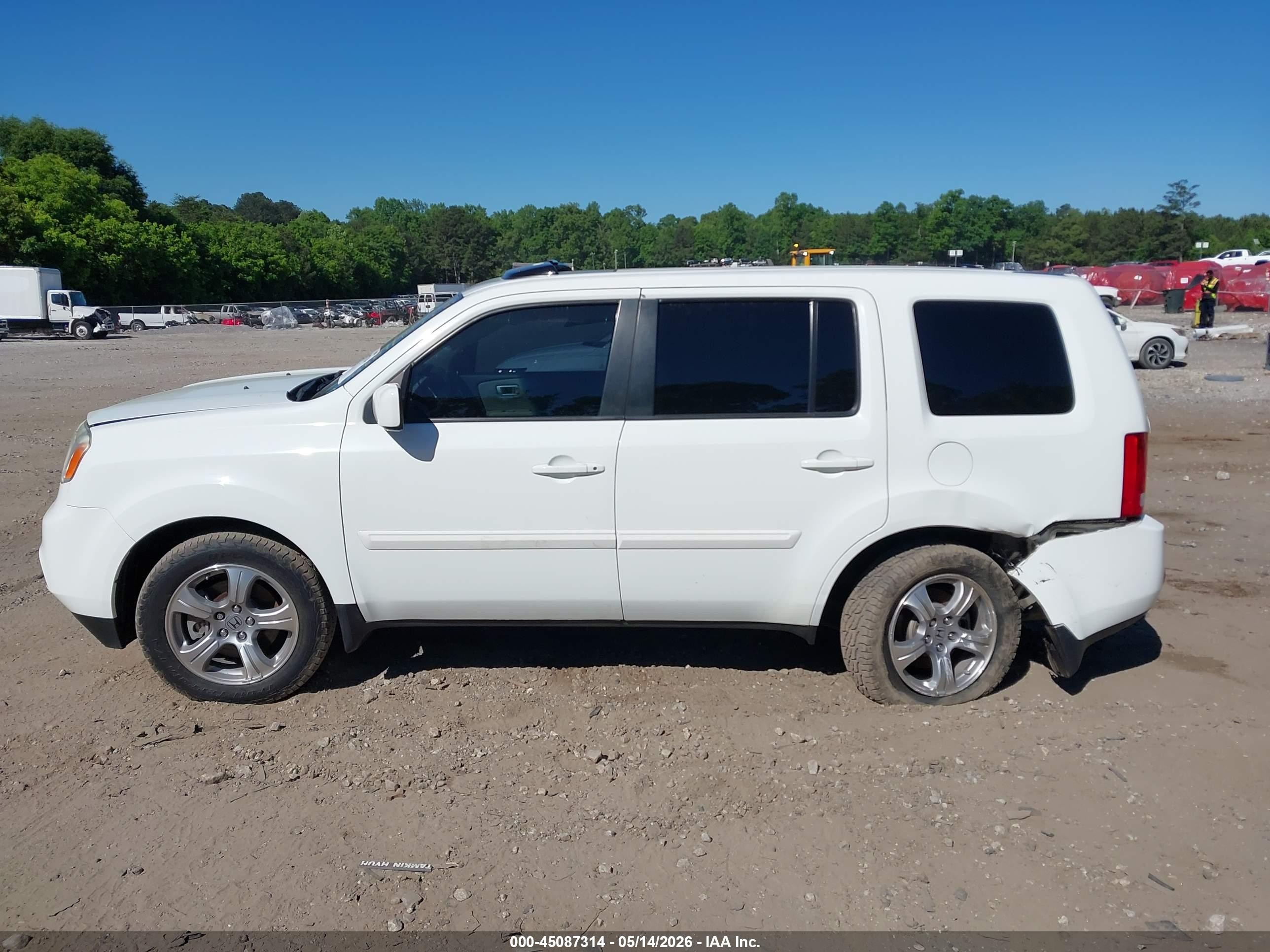 2014 Honda Pilot Ex-l Белый vin: 5FNYF3H69EB010689
