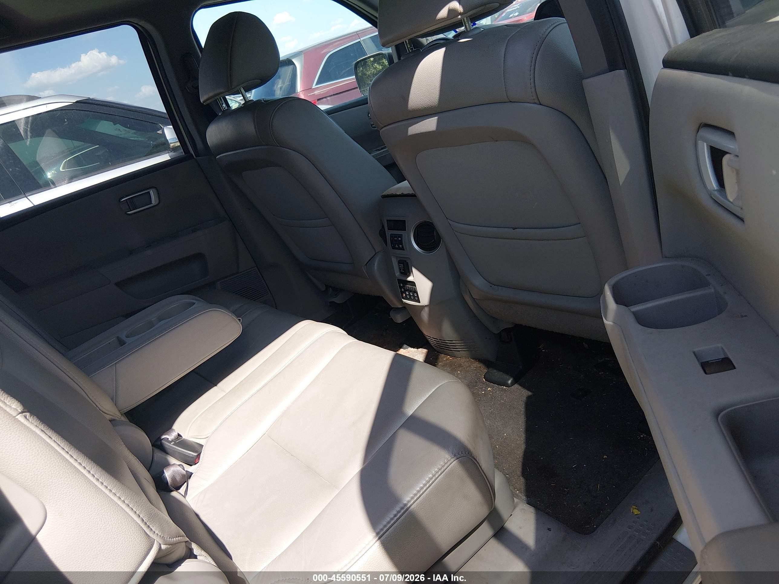 2012 Honda Pilot Ex-l White vin: 5FNYF3H6XCB034559