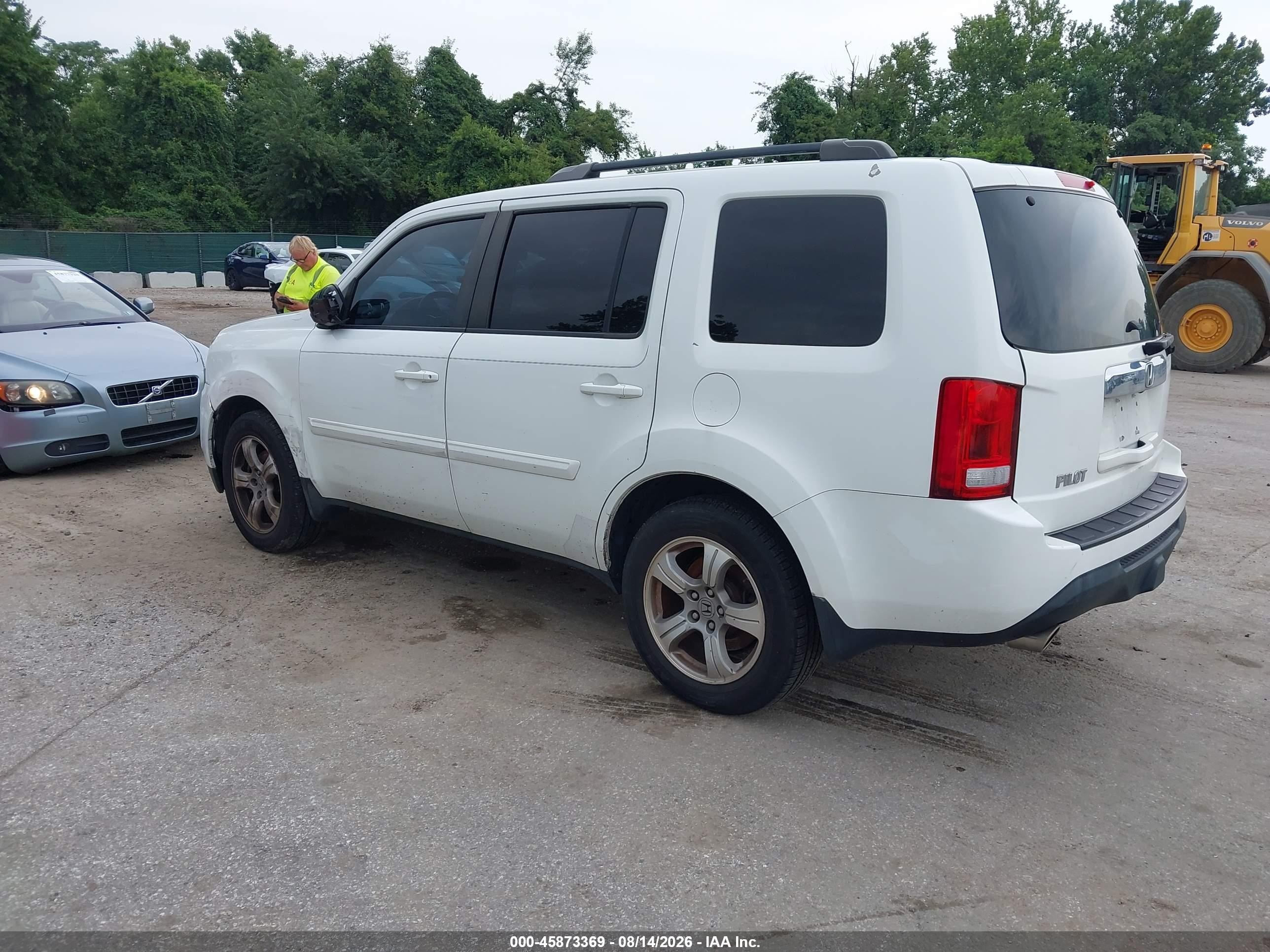 2013 Honda Pilot Ex-l White vin: 5FNYF3H6XDB036197