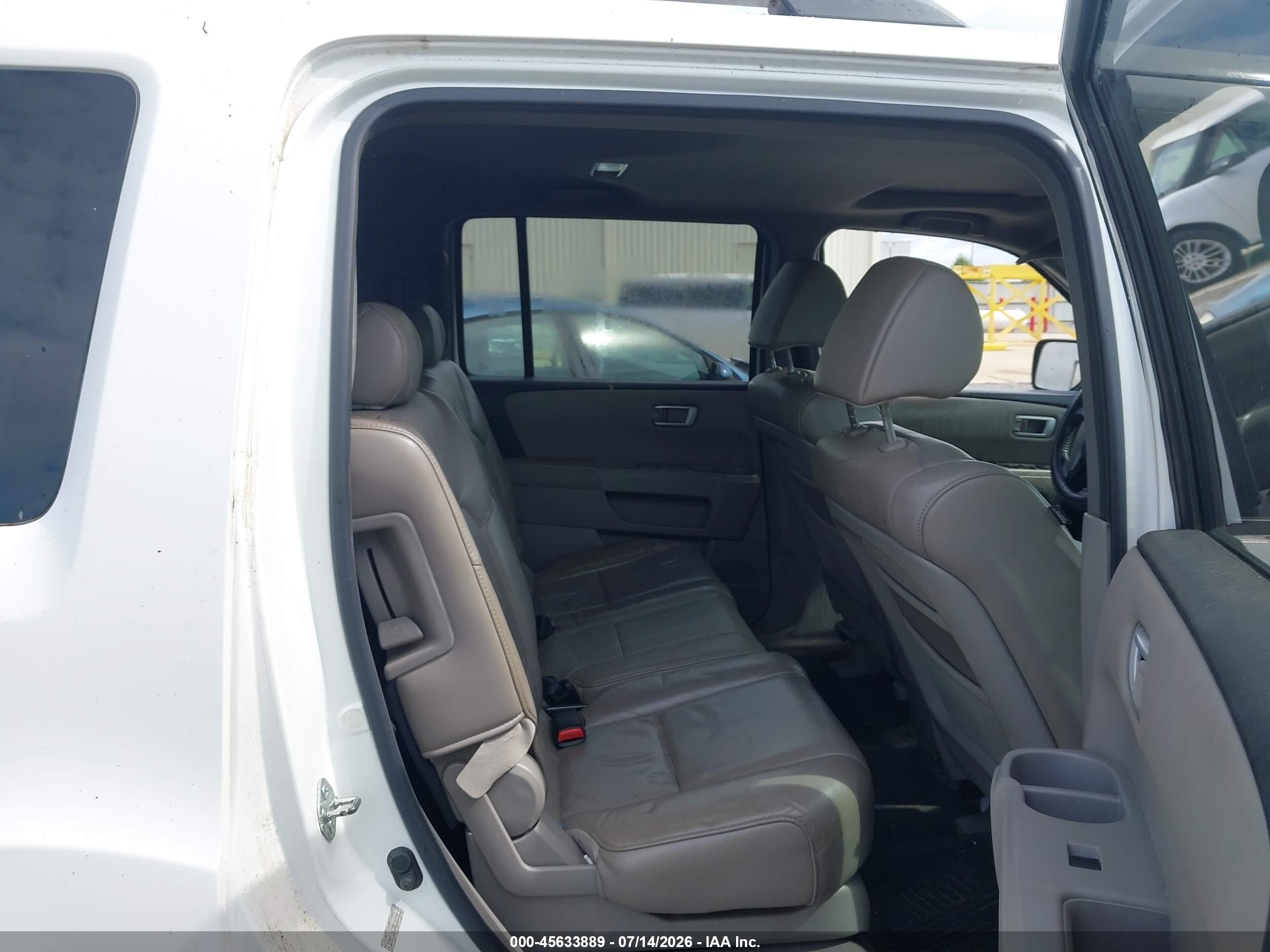 2011 Honda Pilot Ex-l White vin: 5FNYF3H72BB044994