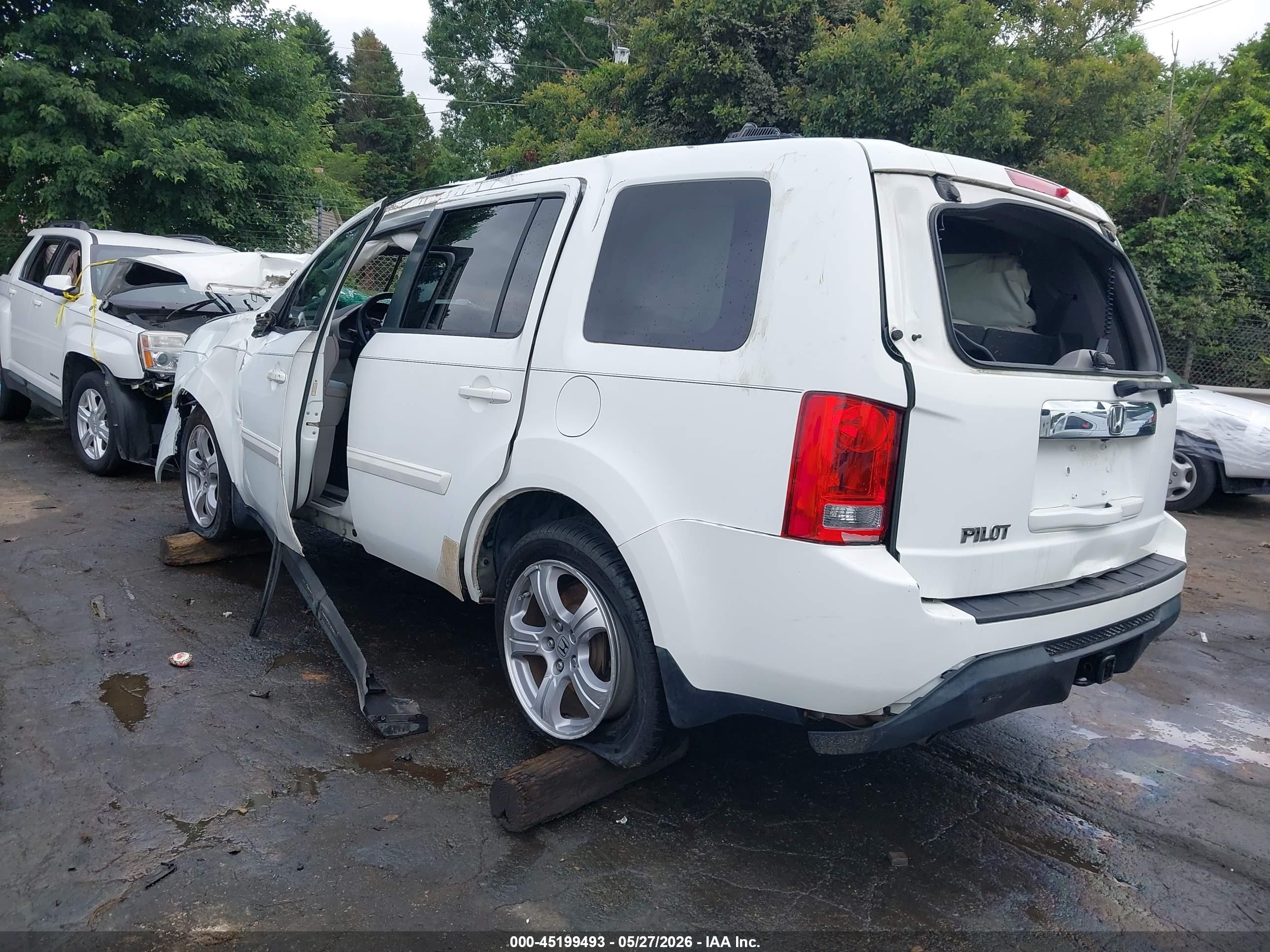 2013 Honda Pilot Ex-l White vin: 5FNYF3H72DB002232