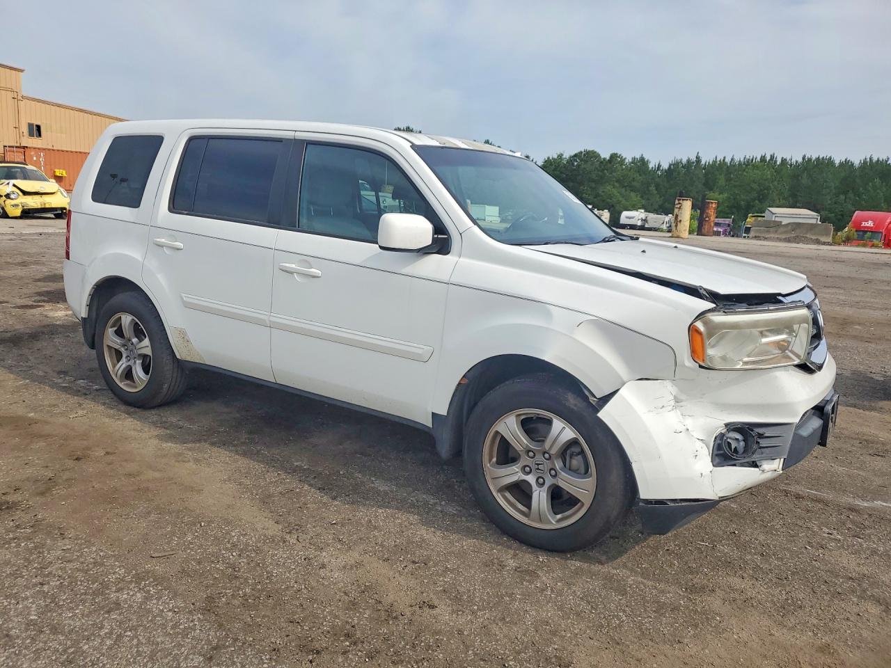 2013 Honda Pilot Exln White vin: 5FNYF3H72DB013800