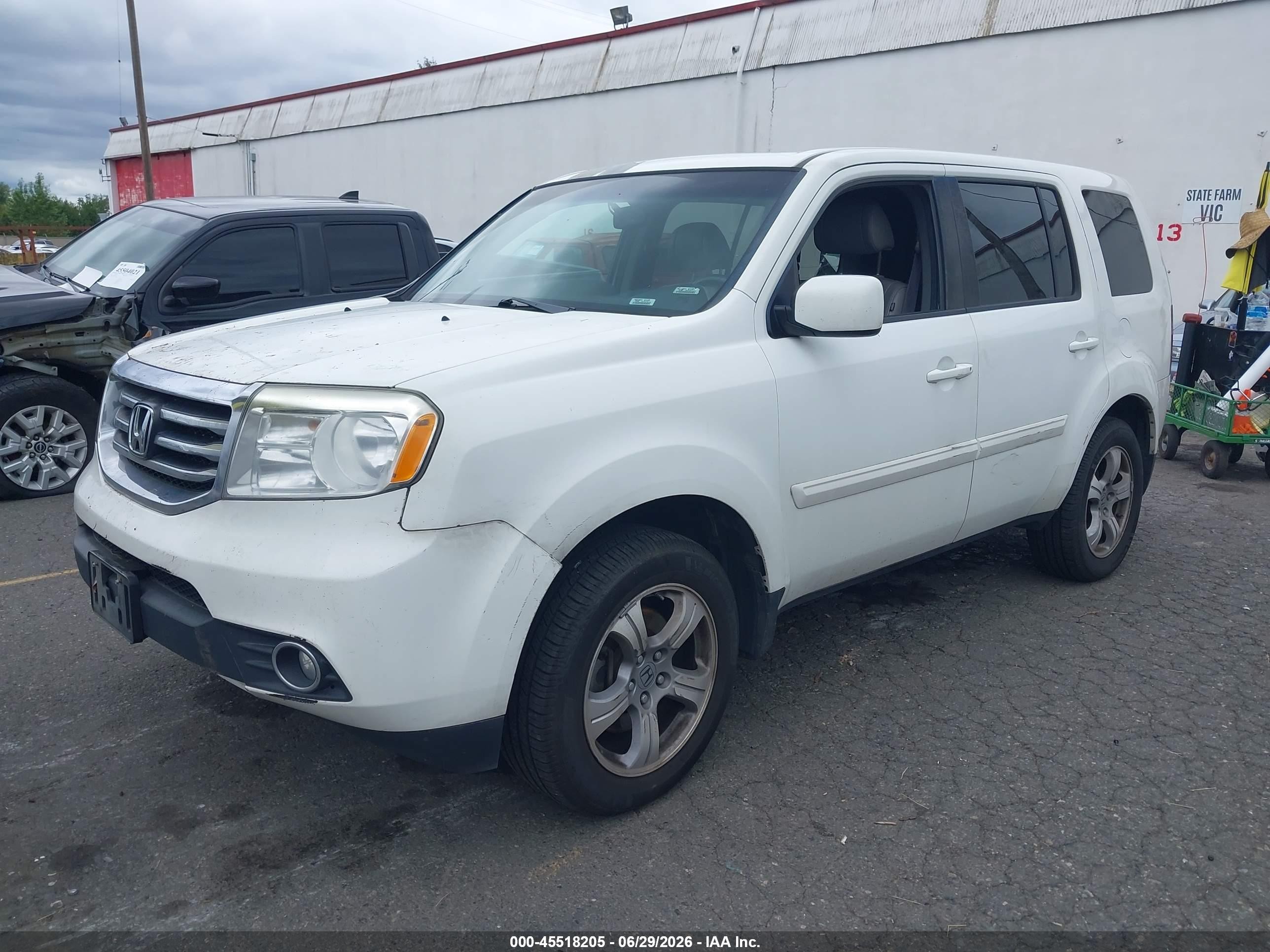 2012 Honda Pilot Ex-l White vin: 5FNYF3H73CB044164