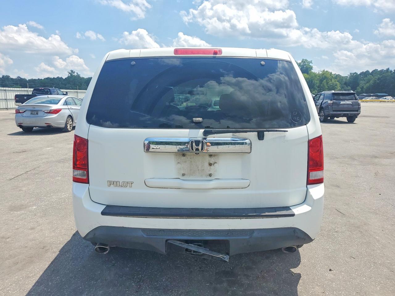 2013 Honda Pilot Exln White vin: 5FNYF3H73DB042545