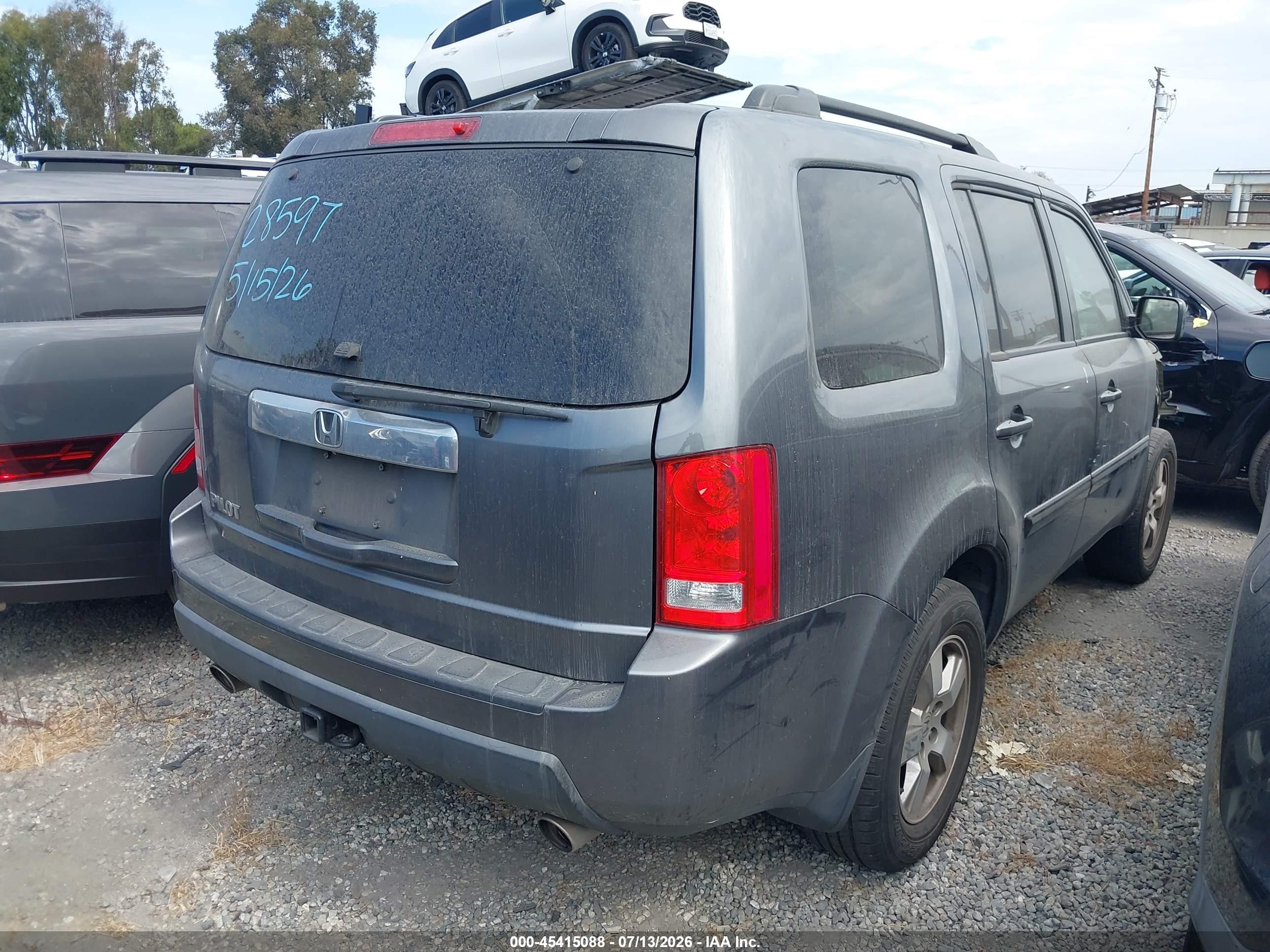 2011 Honda Pilot Ex-l Gray vin: 5FNYF3H74BB054491