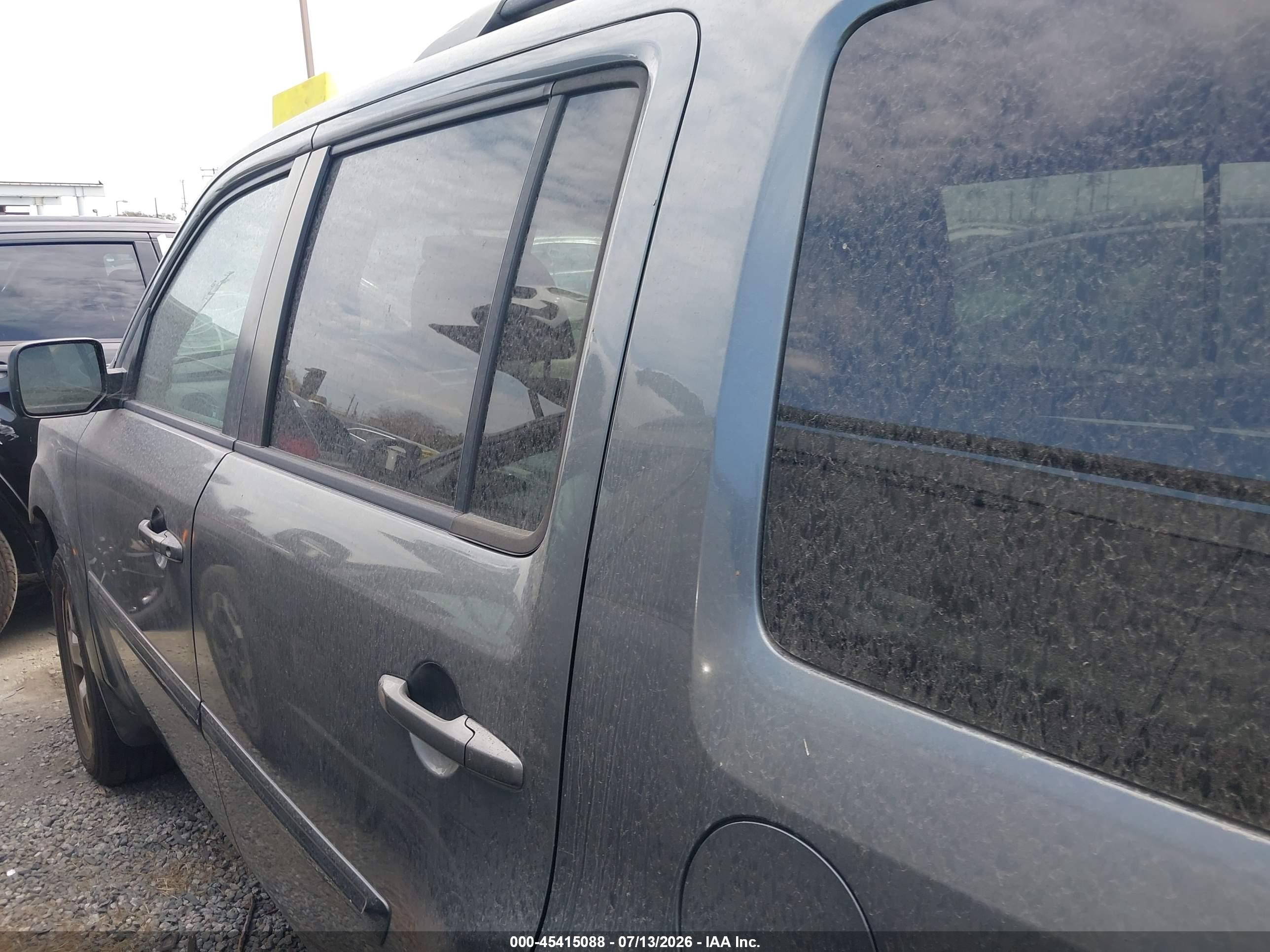 2011 Honda Pilot Ex-l Gray vin: 5FNYF3H74BB054491