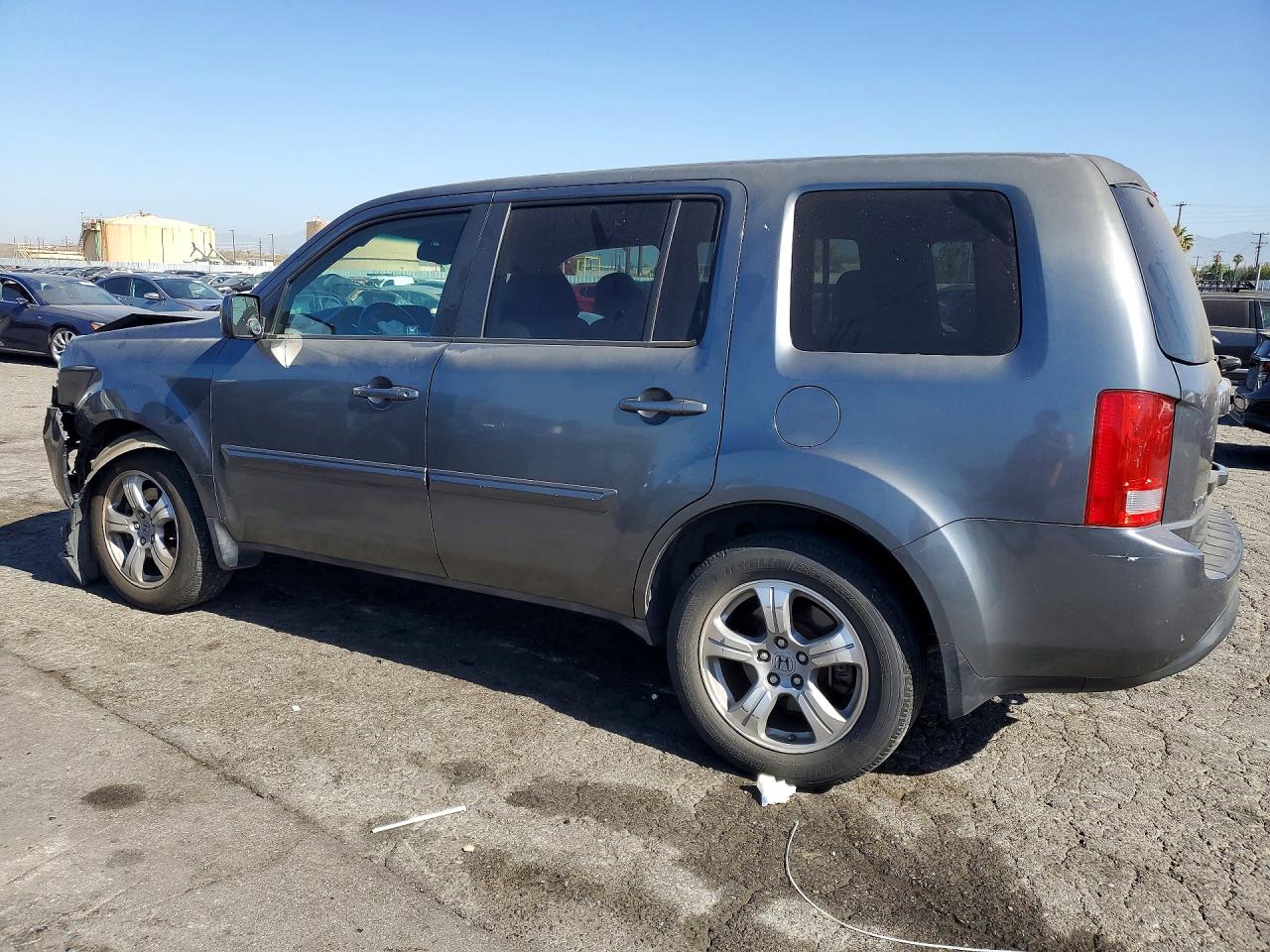 2012 Honda Pilot Exln Gray vin: 5FNYF3H74CB031925