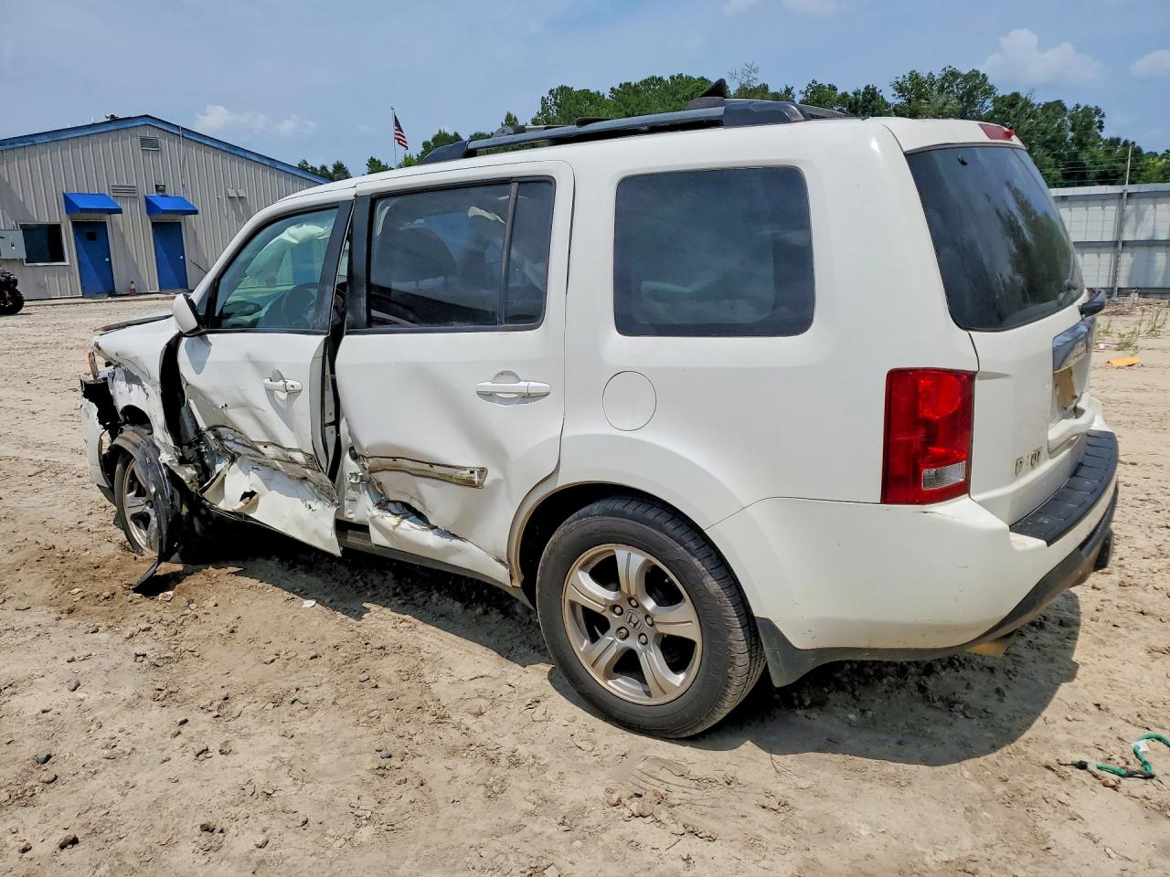 2013 Honda Pilot Exln White vin: 5FNYF3H75DB003939