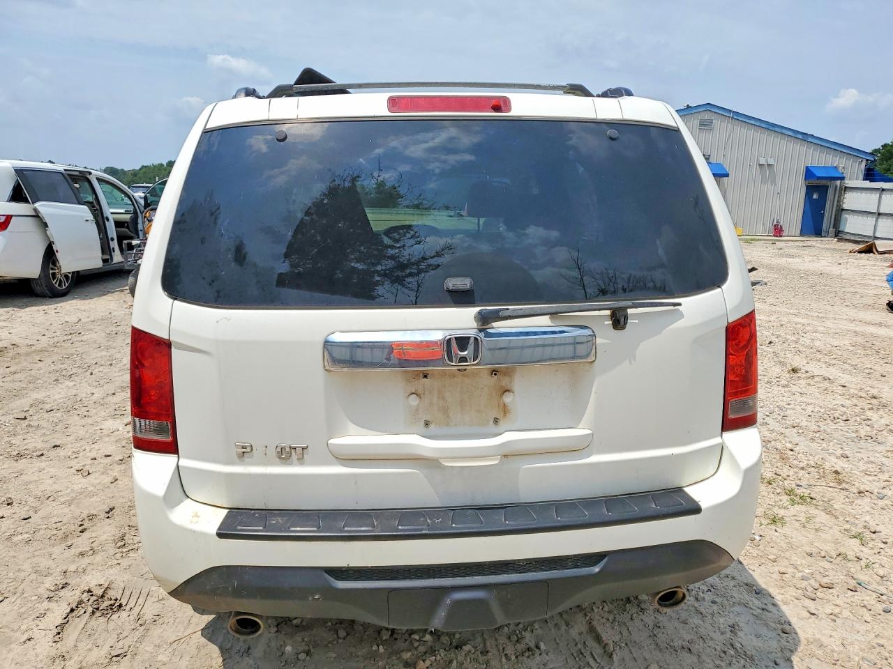 2013 Honda Pilot Exln White vin: 5FNYF3H75DB003939