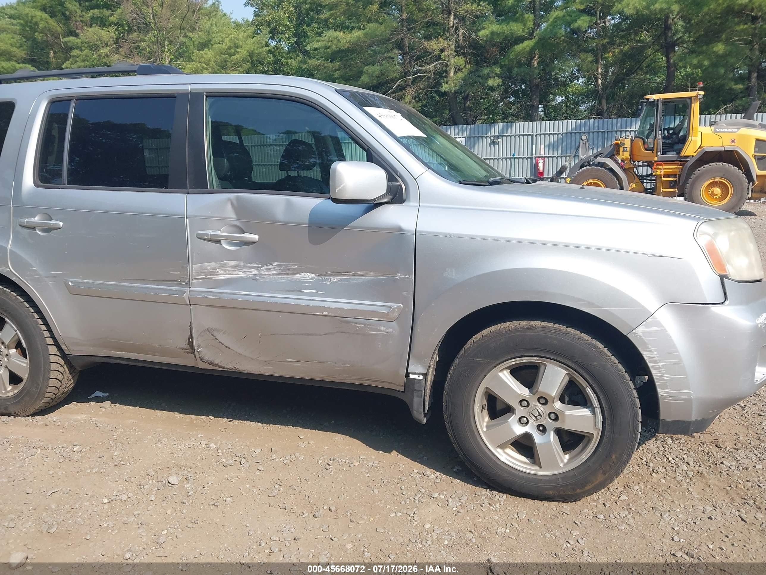2011 Honda Pilot Ex-l Серебряный vin: 5FNYF3H76BB012713