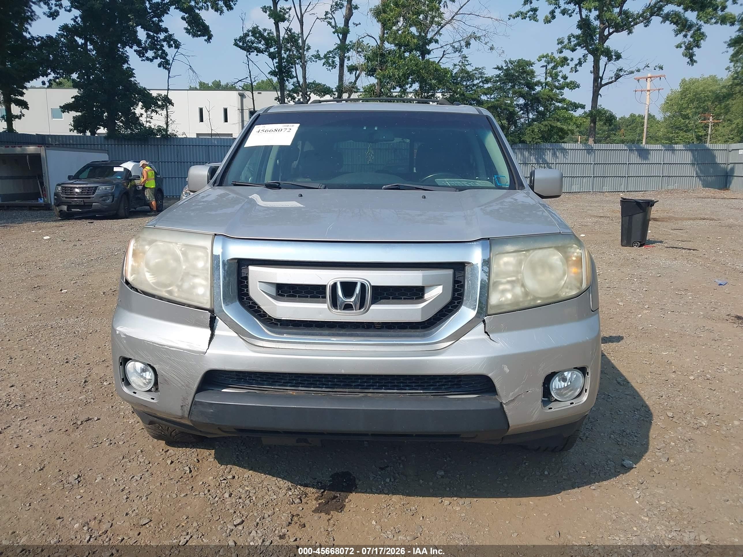 2011 Honda Pilot Ex-l Серебряный vin: 5FNYF3H76BB012713