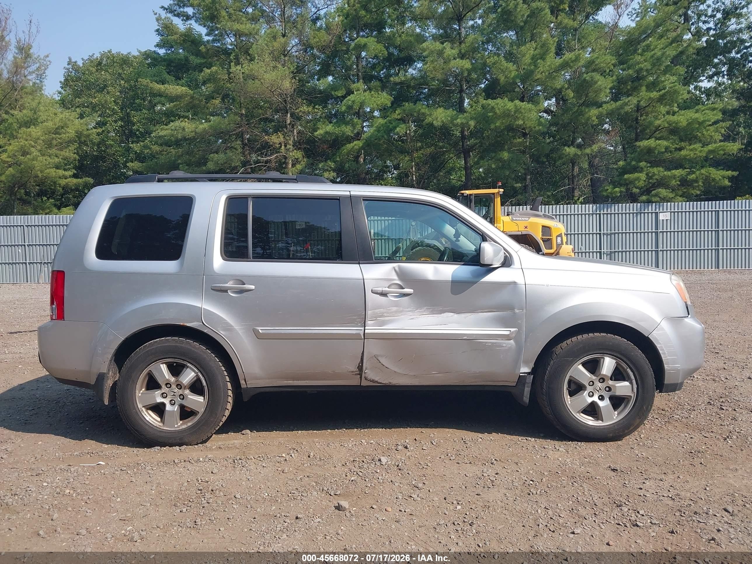 2011 Honda Pilot Ex-l Серебряный vin: 5FNYF3H76BB012713