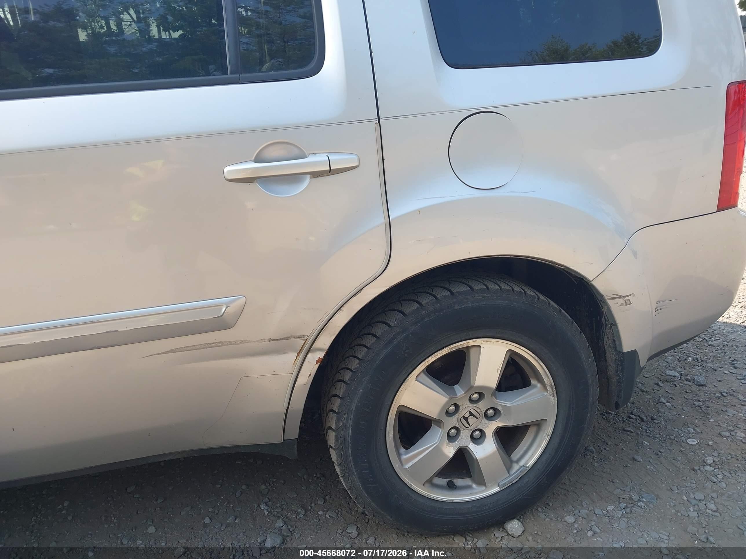 2011 Honda Pilot Ex-l Серебряный vin: 5FNYF3H76BB012713