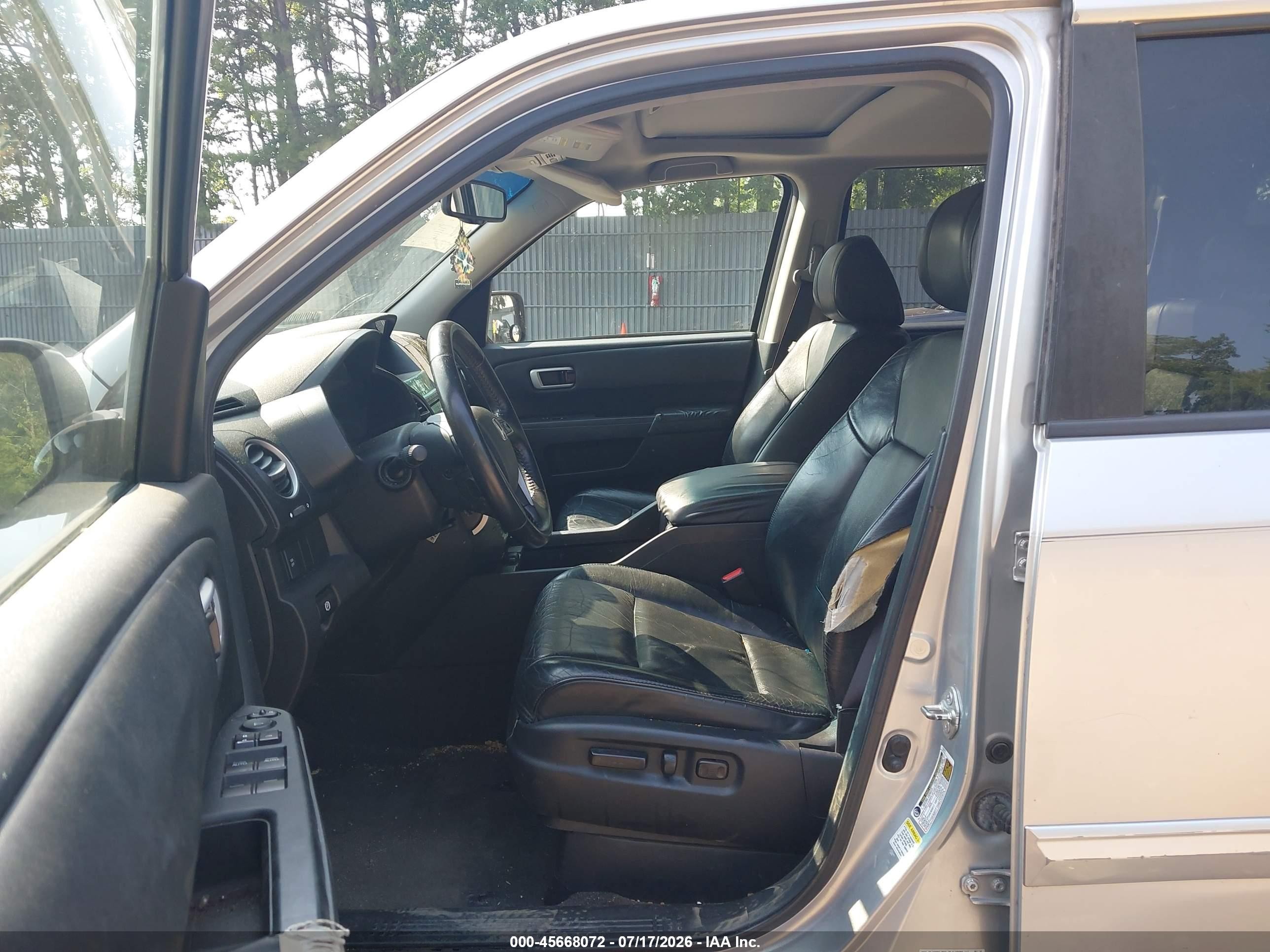 2011 Honda Pilot Ex-l Серебряный vin: 5FNYF3H76BB012713