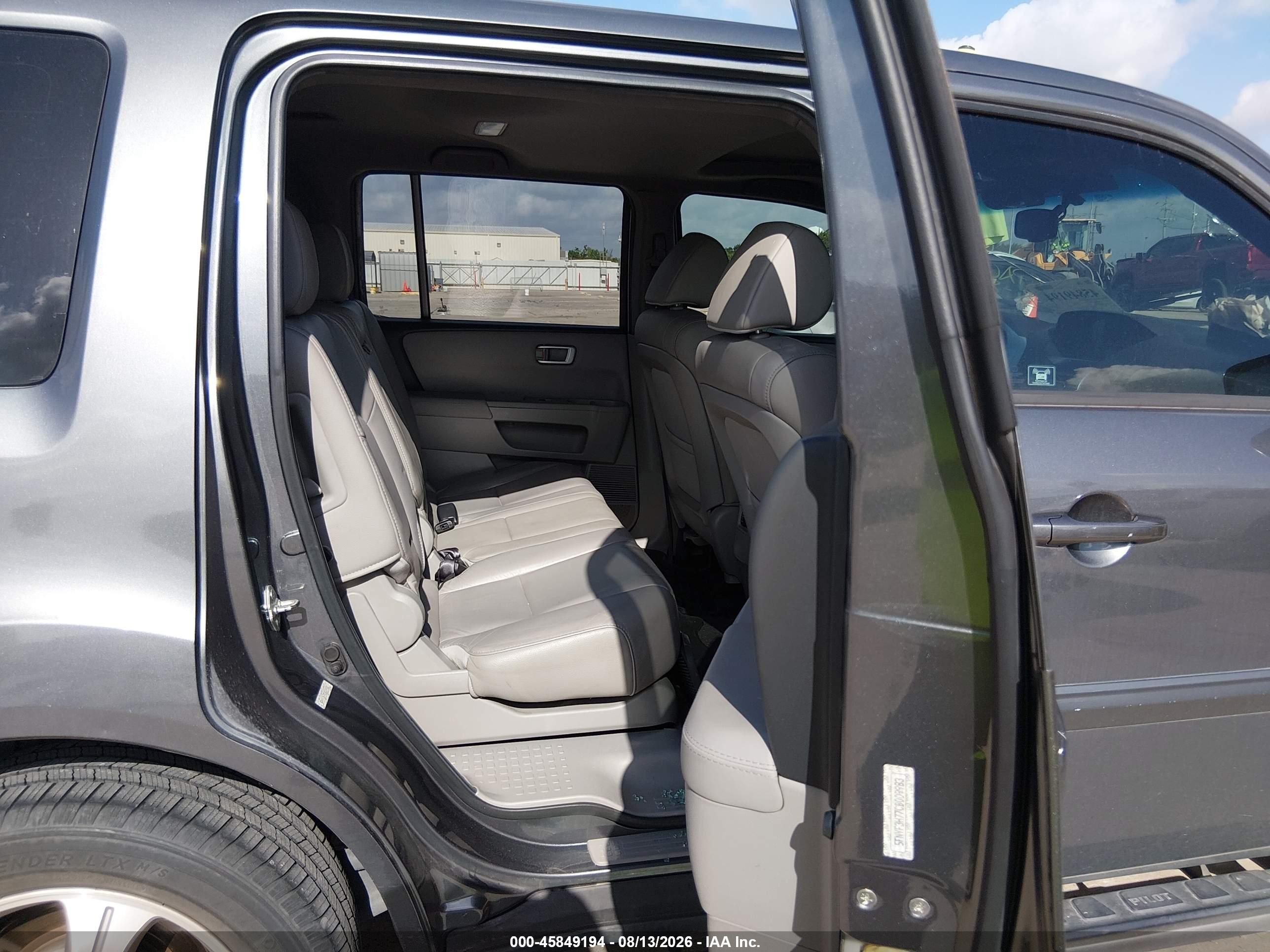 2012 Honda Pilot Ex-l Серый vin: 5FNYF3H77CB009983