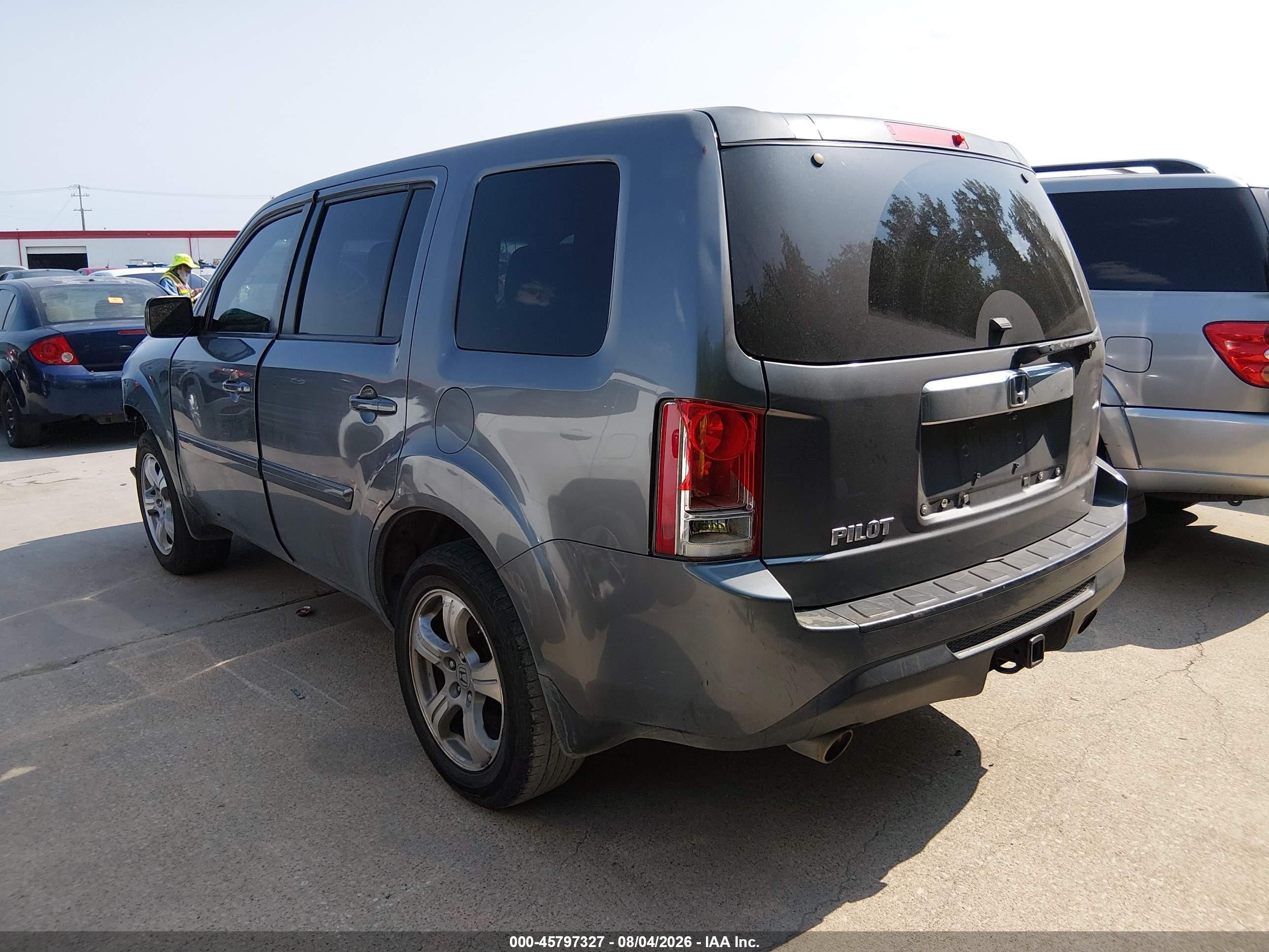 2013 Honda Pilot Ex-l Gray vin: 5FNYF3H77DB038546