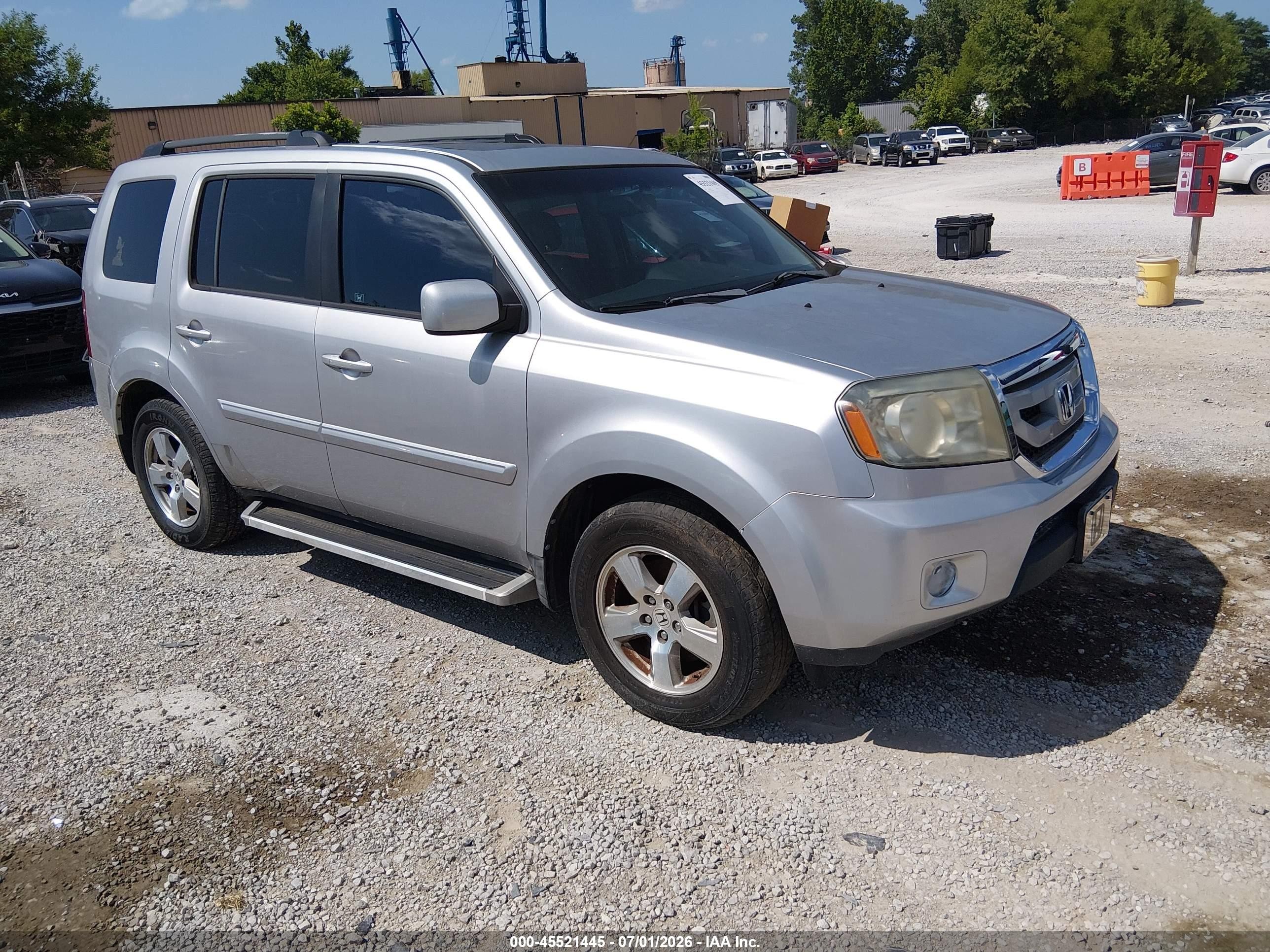 2011 Honda Pilot Ex-l Silver vin: 5FNYF3H78BB026404