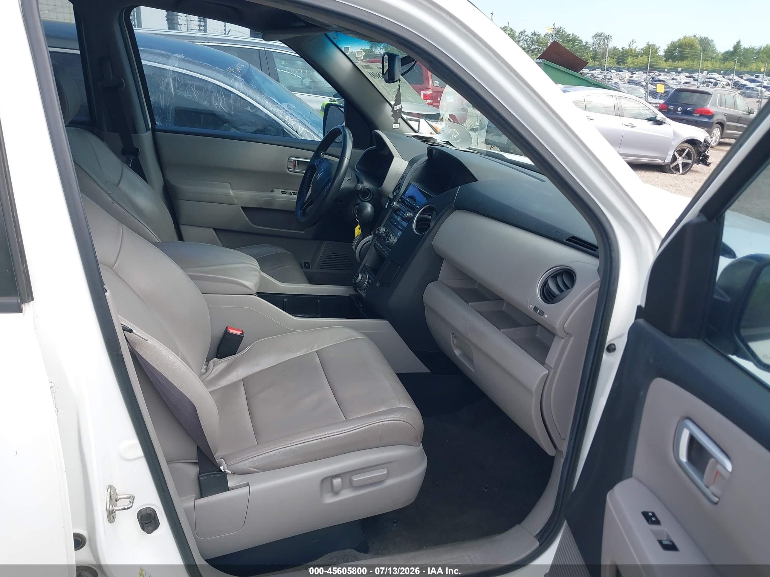 2013 Honda Pilot Ex-l Белый vin: 5FNYF3H78DB003904