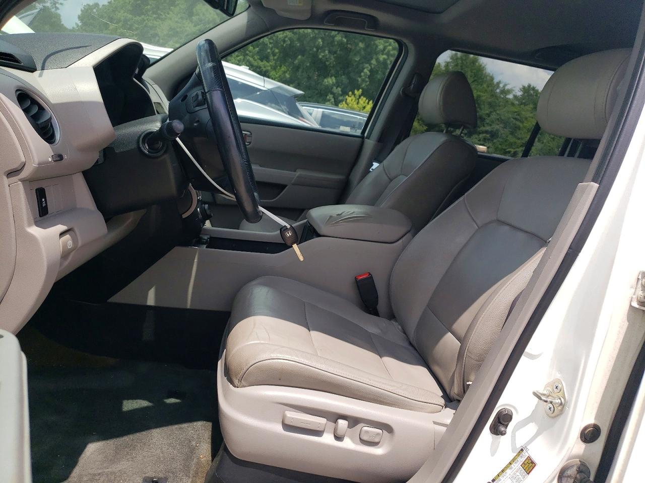2014 Honda Pilot 4d 2wd Exln Белый vin: 5FNYF3H78EB024382