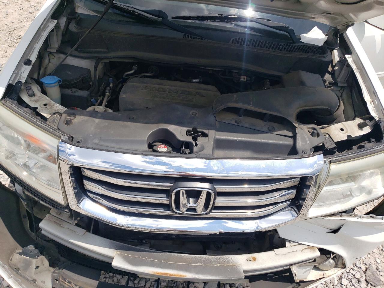 2014 Honda Pilot 4d 2wd Exln Белый vin: 5FNYF3H78EB024382