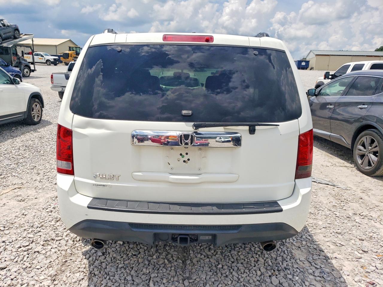 2014 Honda Pilot 4d 2wd Exln Белый vin: 5FNYF3H78EB024382