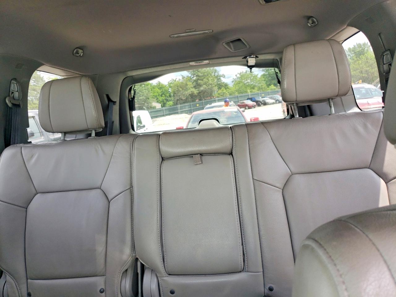 2014 Honda Pilot 4d 2wd Exln Белый vin: 5FNYF3H78EB024382
