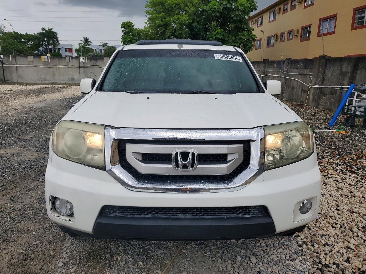2011 Honda Pilot Exln White vin: 5FNYF3H79BB024421