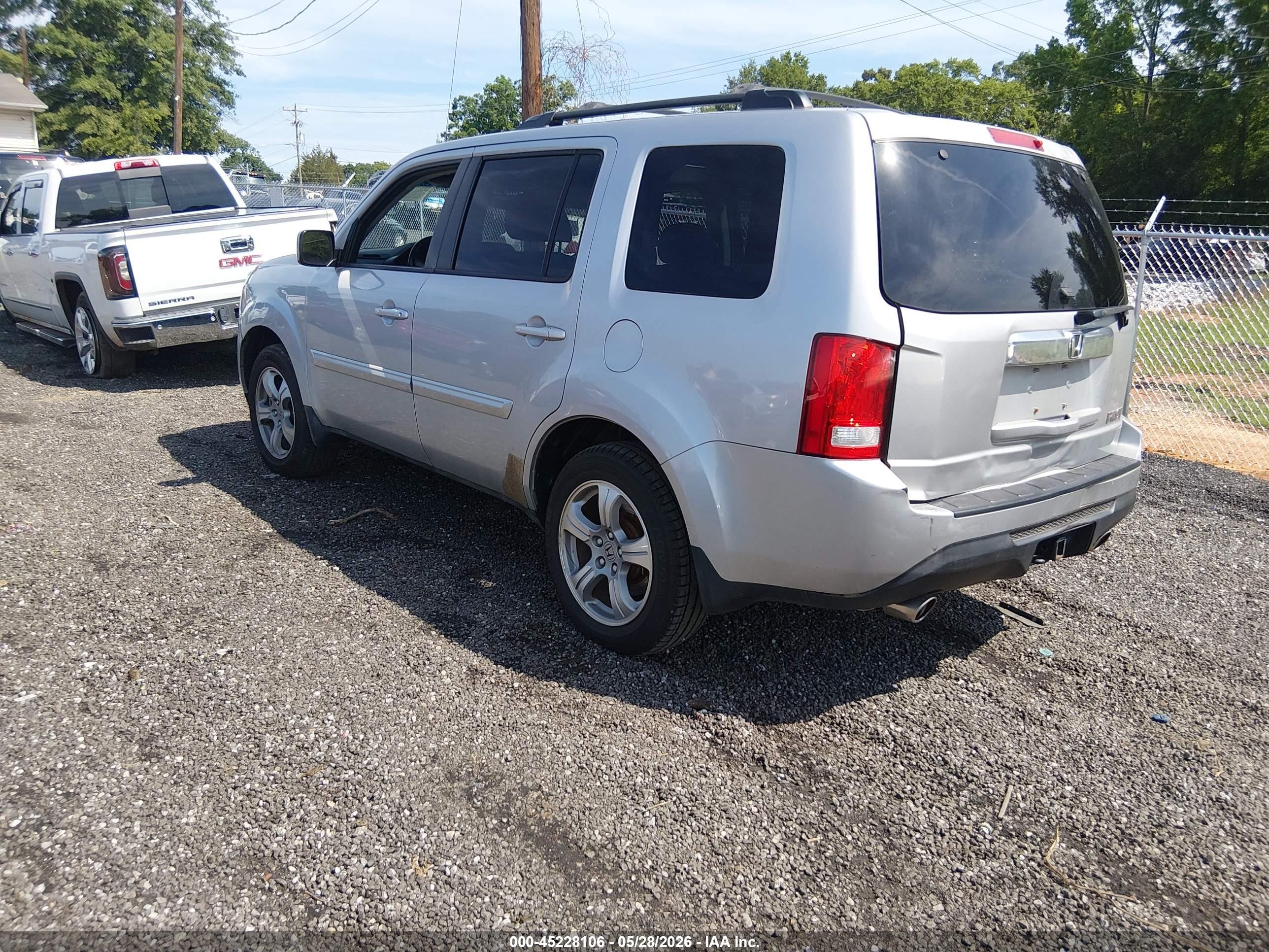 2012 Honda Pilot Ex-l Серебряный vin: 5FNYF3H79CB028681