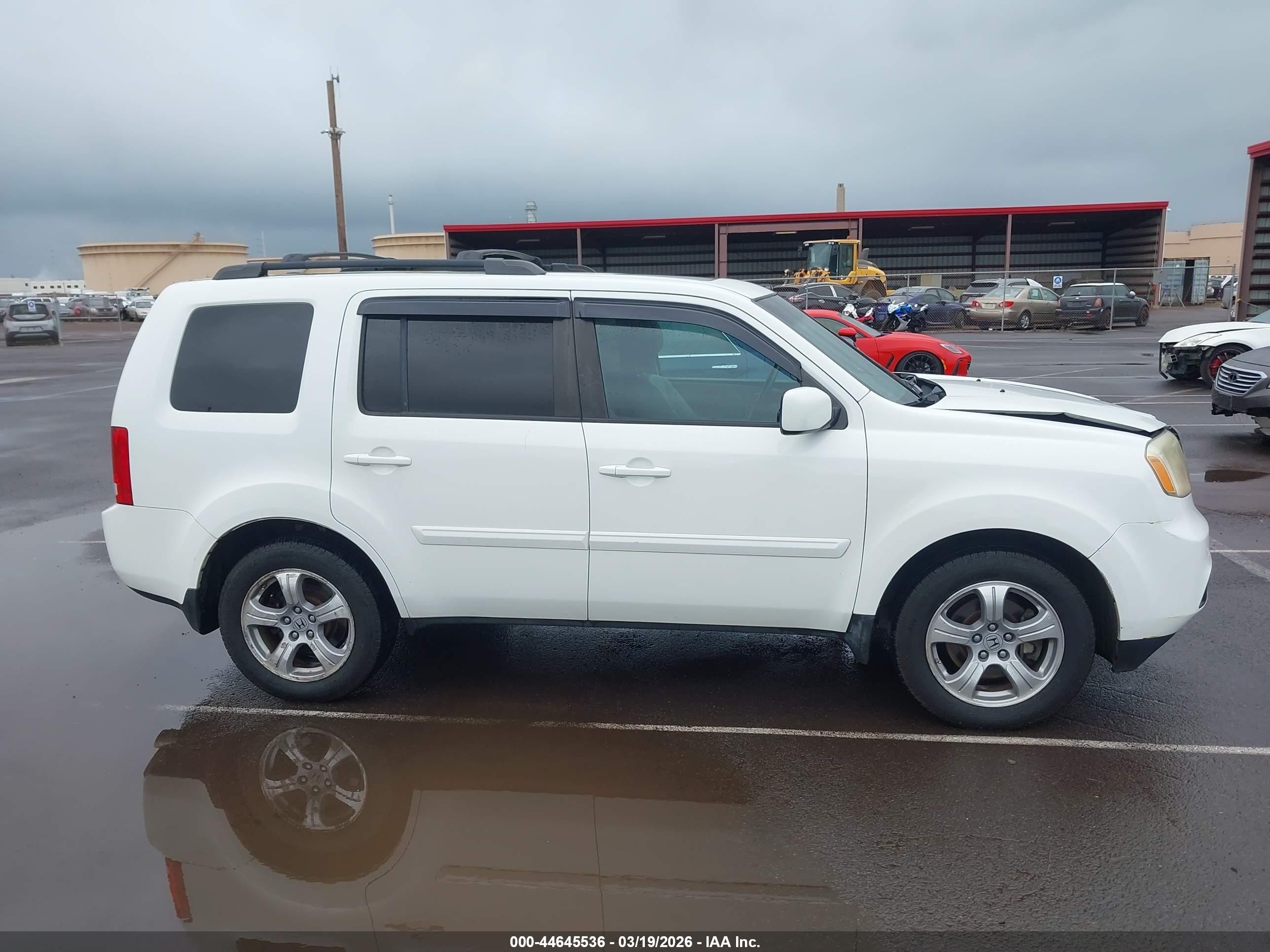 2015 Honda Pilot Ex-l White vin: 5FNYF3H79FB022013