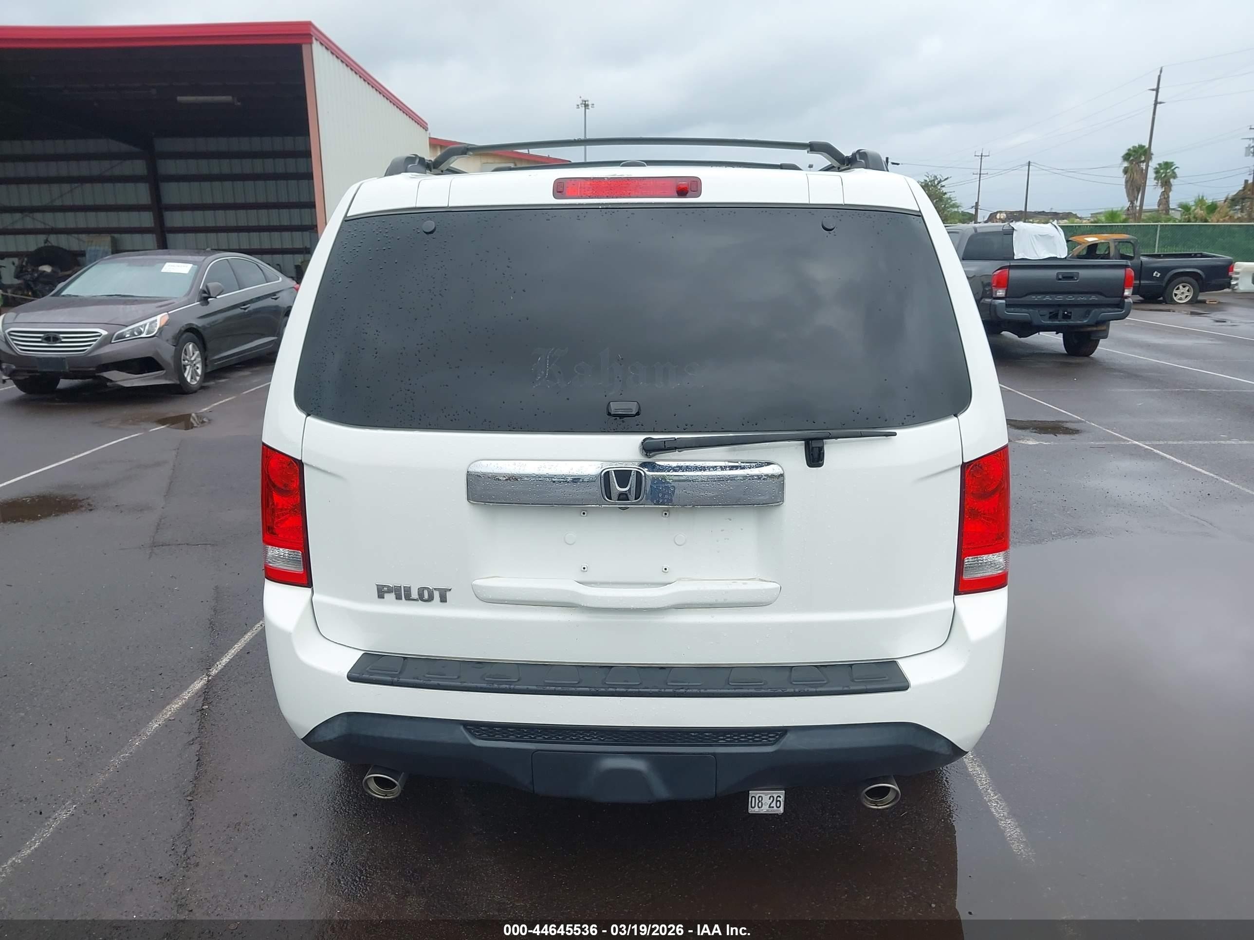 2015 Honda Pilot Ex-l White vin: 5FNYF3H79FB022013