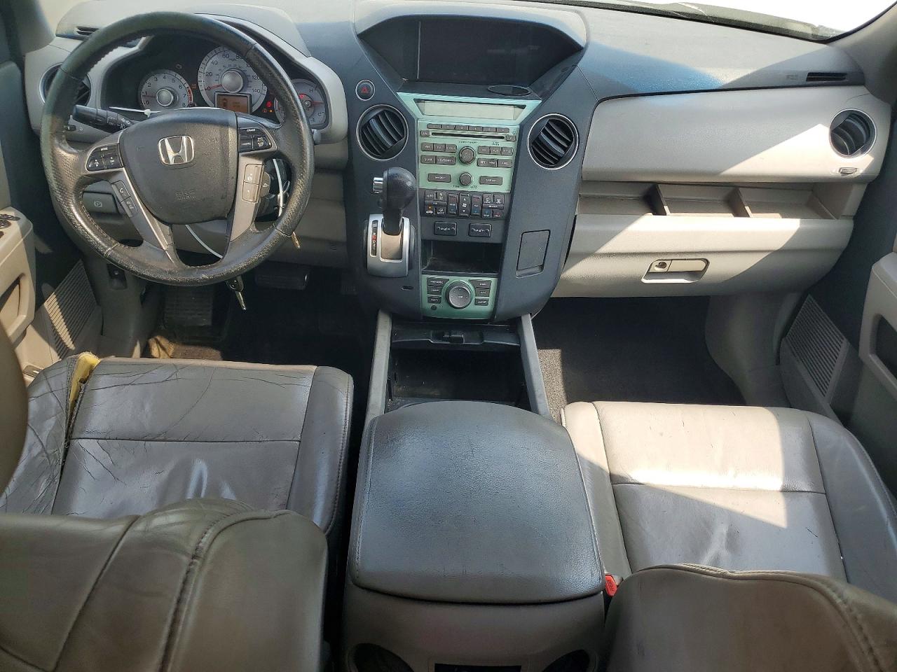 2011 Honda Pilot Exln Silver vin: 5FNYF3H7XBB028087