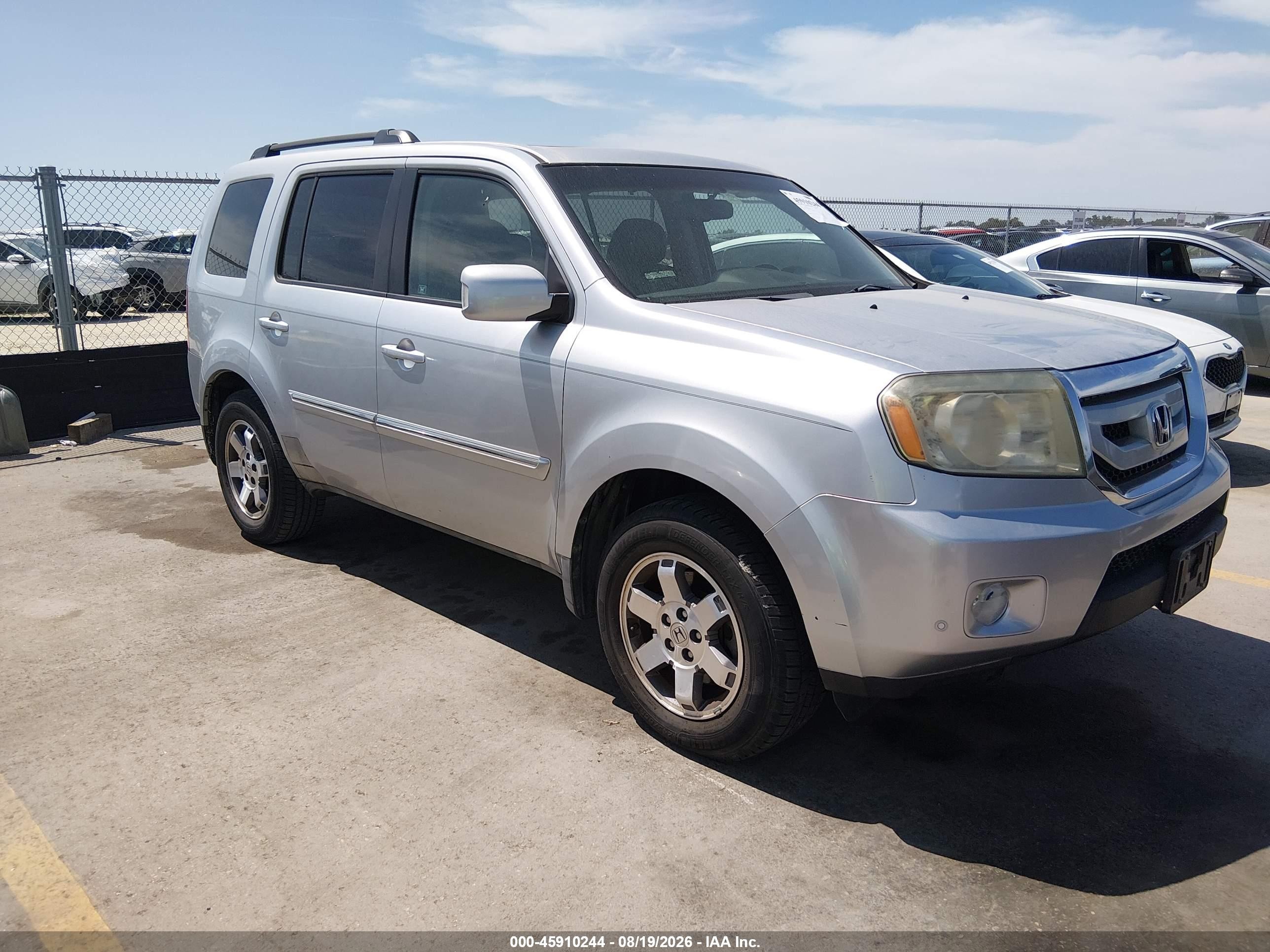 2010 Honda Pilot Touring Gray vin: 5FNYF3H87AB005888