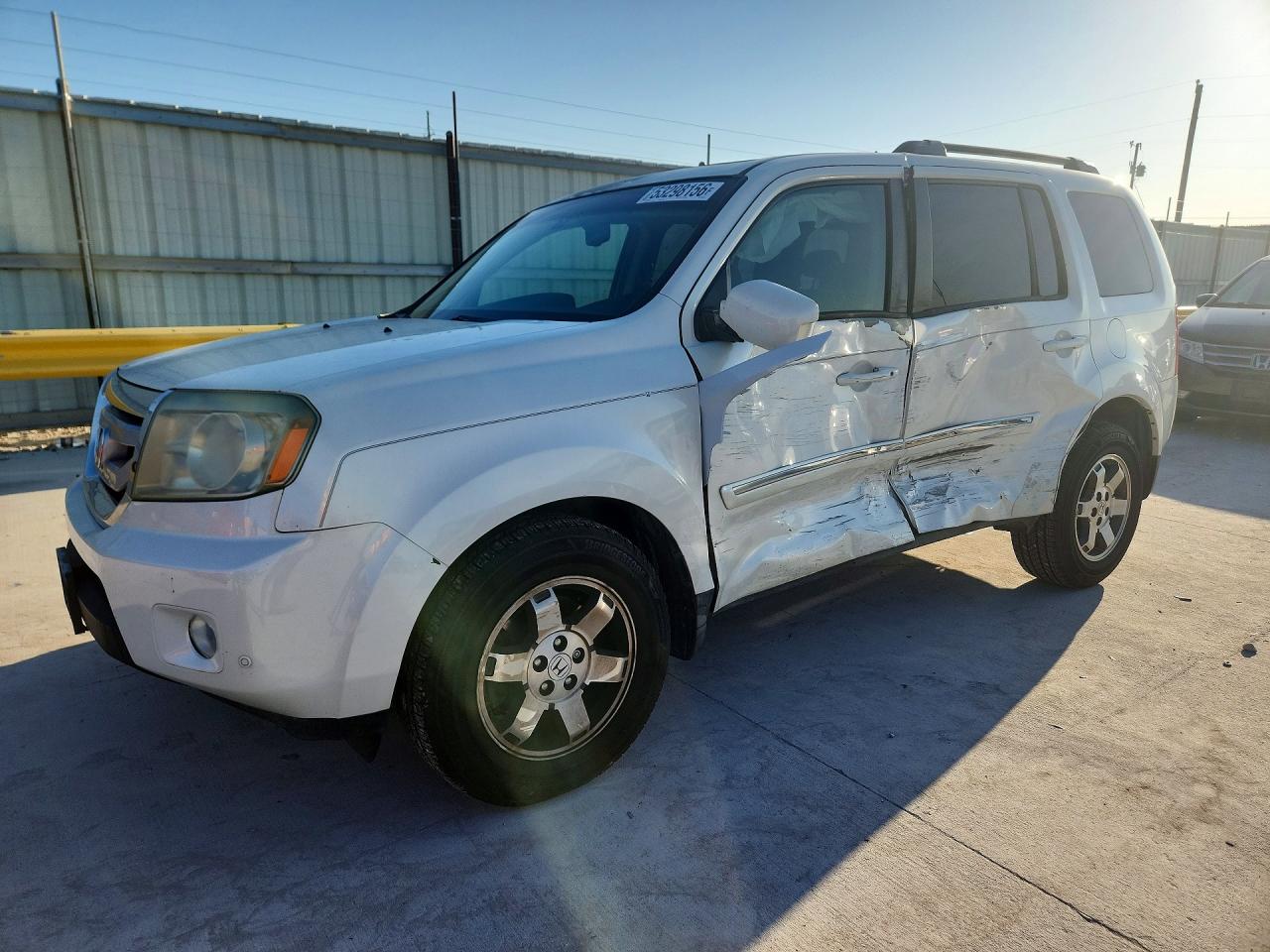 2011 Honda Pilot Touring Белый vin: 5FNYF3H90BB032389