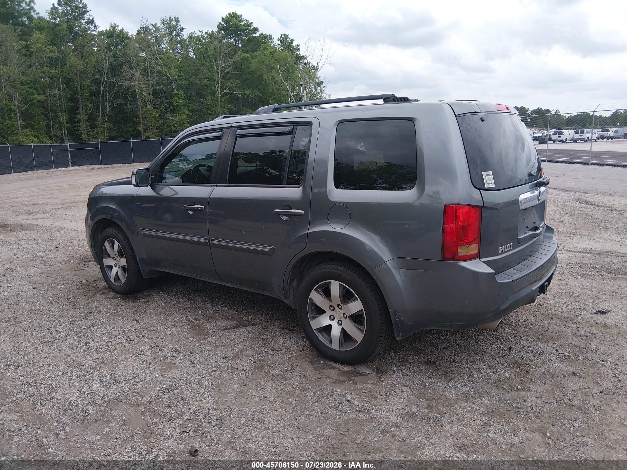 2012 Honda Pilot Touring Gray vin: 5FNYF3H90CB029901