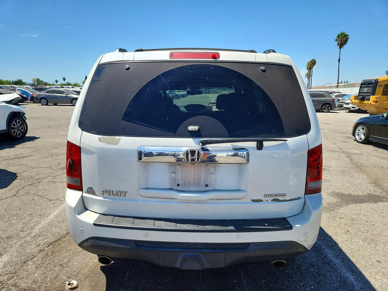 2013 Honda Pilot Touring White vin: 5FNYF3H90DB011433