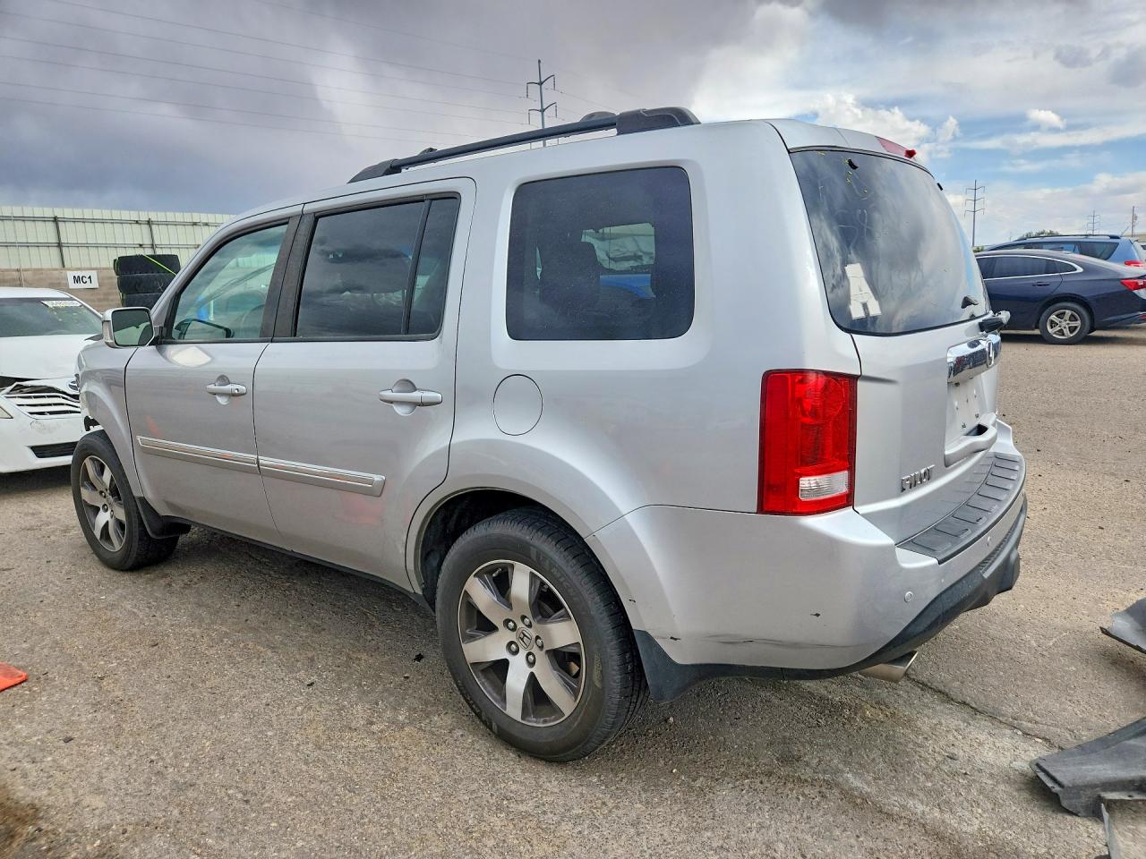 2013 Honda Pilot Touring Silver vin: 5FNYF3H90DB025820