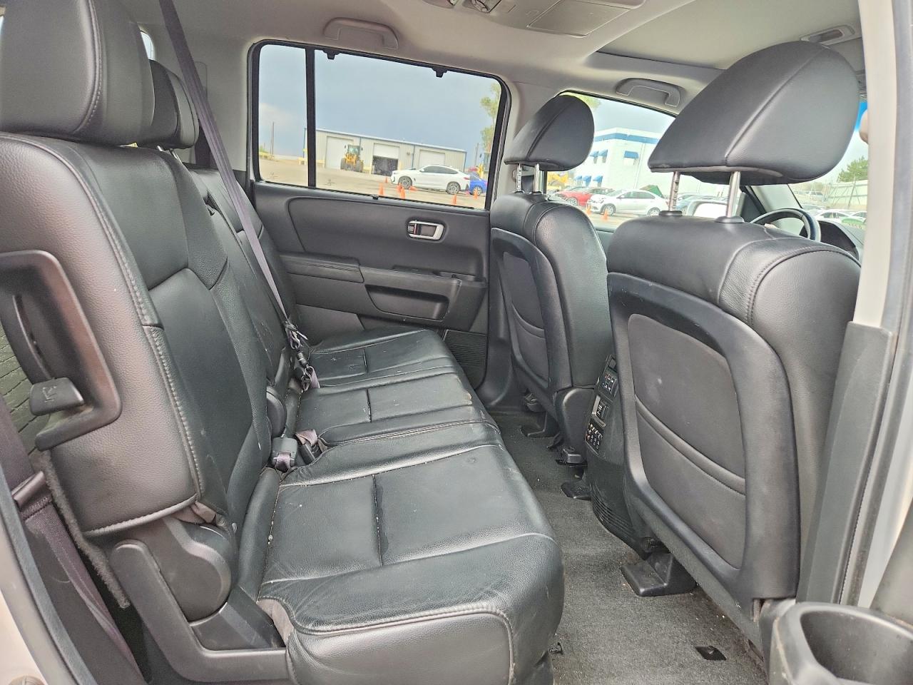 2013 Honda Pilot Touring Silver vin: 5FNYF3H90DB025820